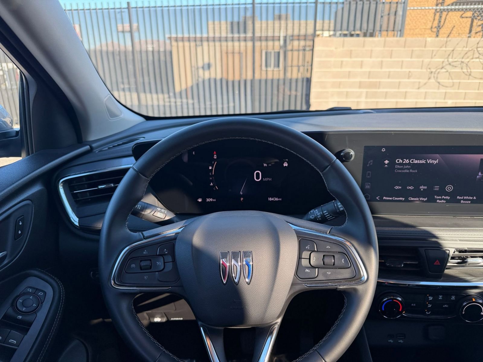 Thumbnail: 2025 Buick Encore GX - 32