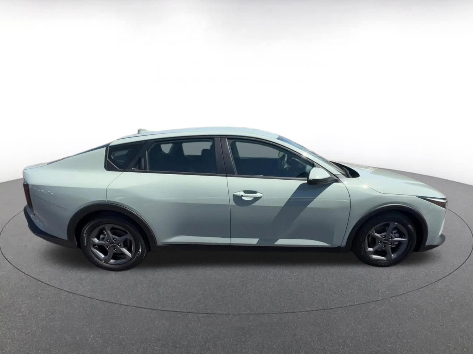 Thumbnail: 2025 Kia K4 - 16