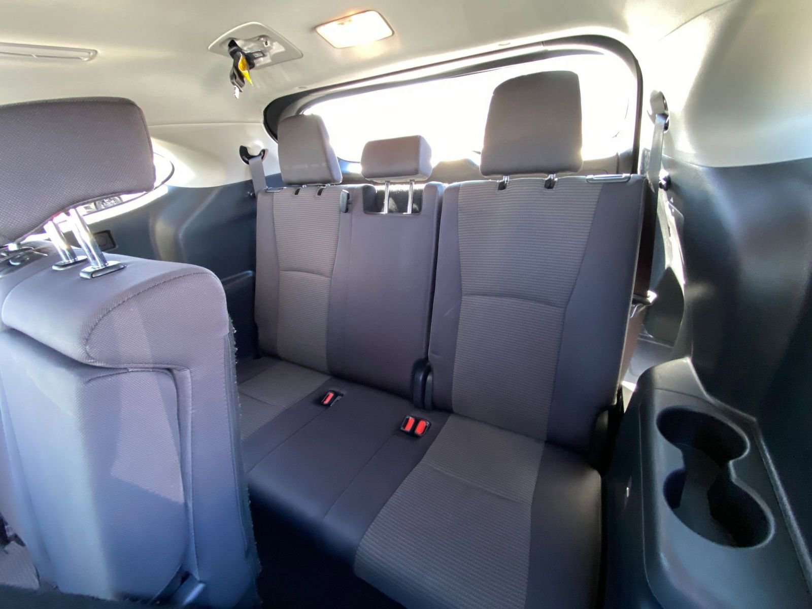 Thumbnail: 2025 Toyota Highlander - 30