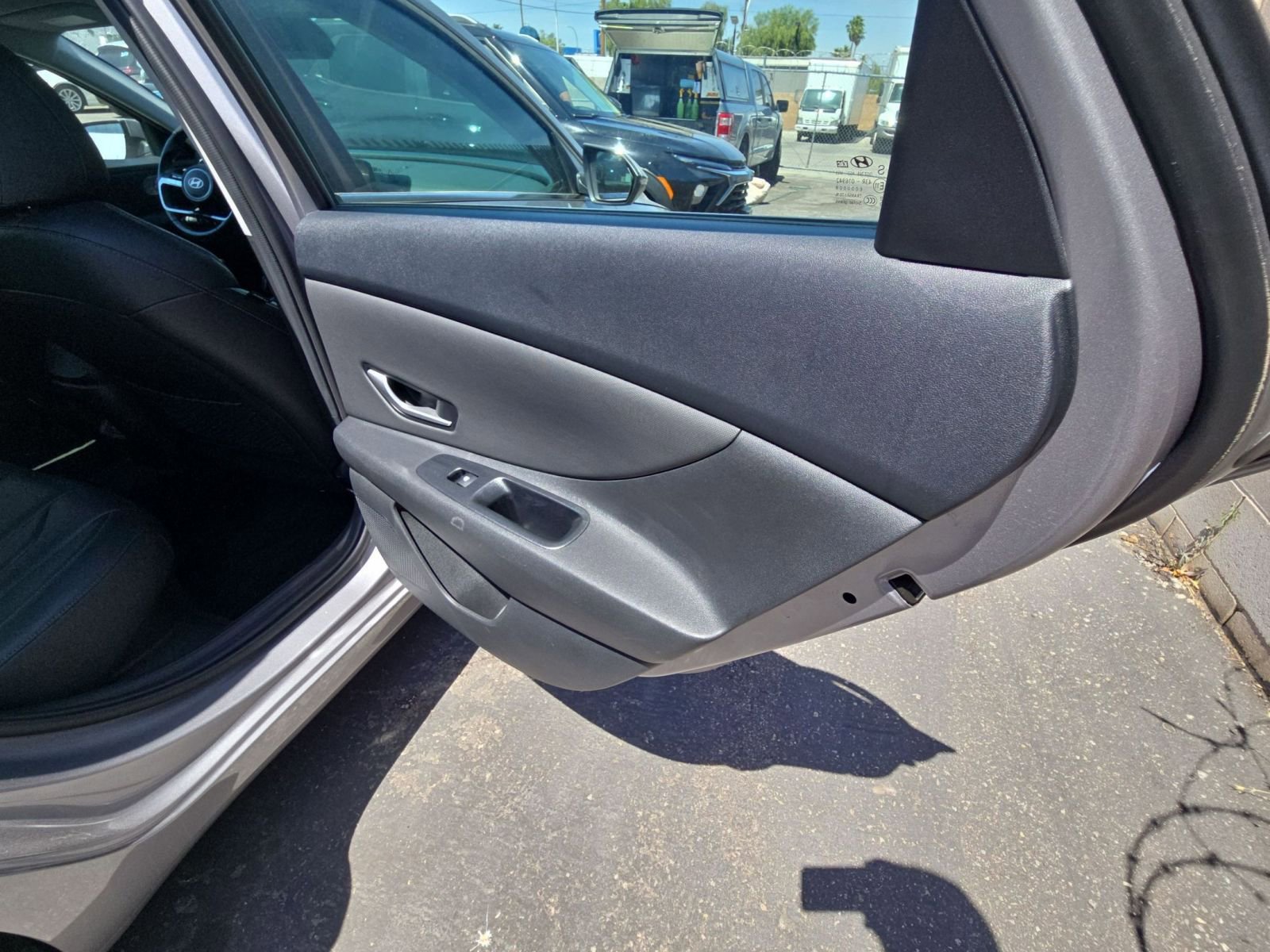 Thumbnail: 2025 Hyundai Elantra - 15