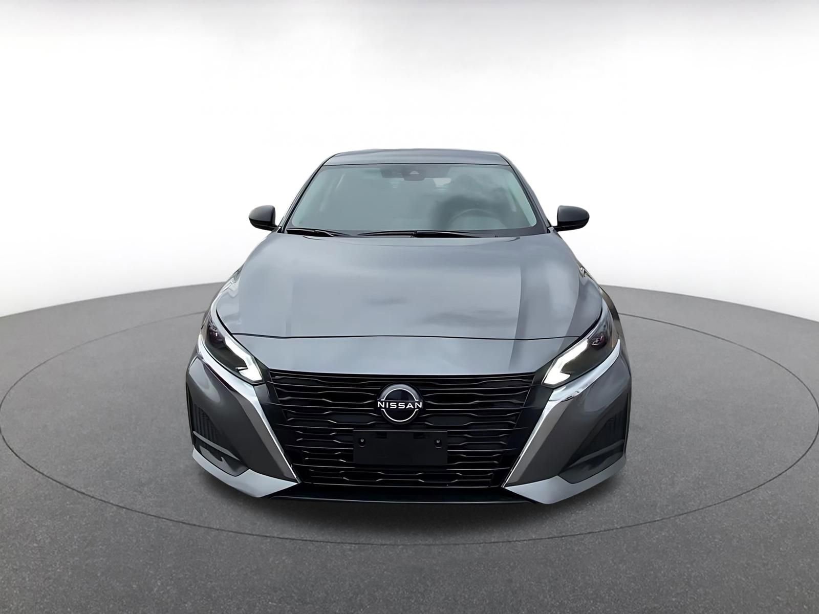 Thumbnail: 2025 Nissan Altima - 4
