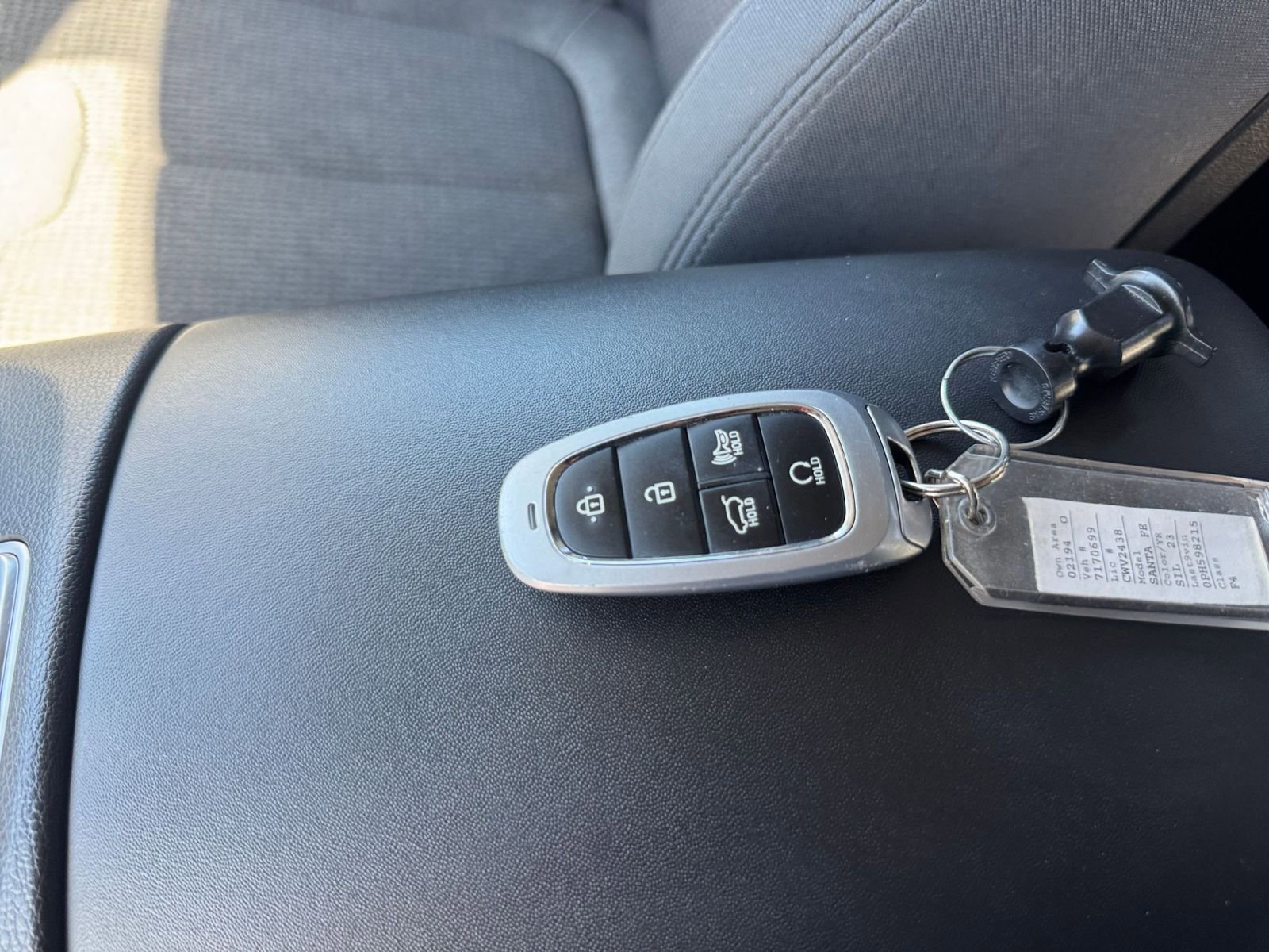 Thumbnail: 2023 Hyundai Santa Fe - 22