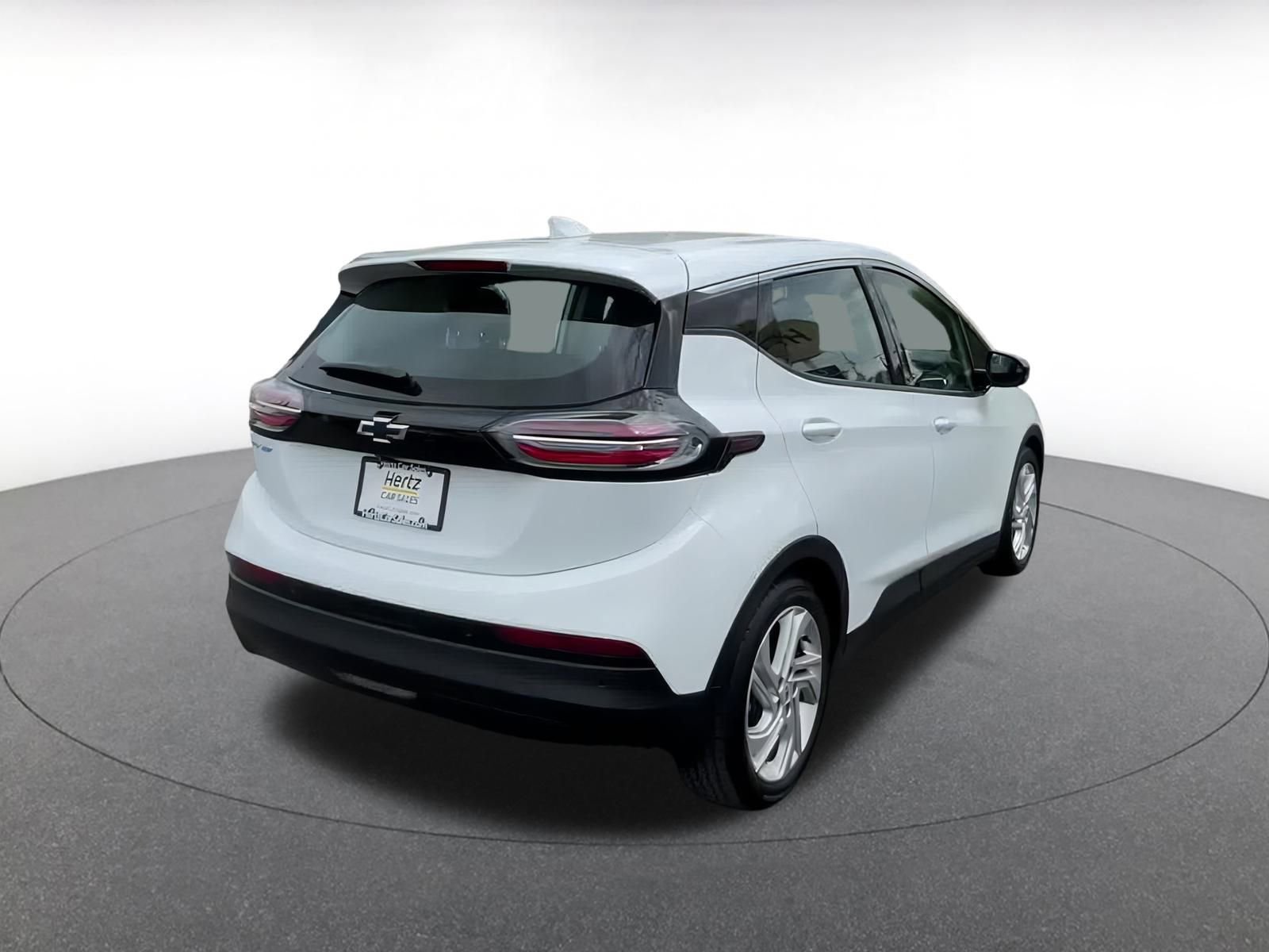 Thumbnail: 2023 Chevrolet Bolt EV - 14