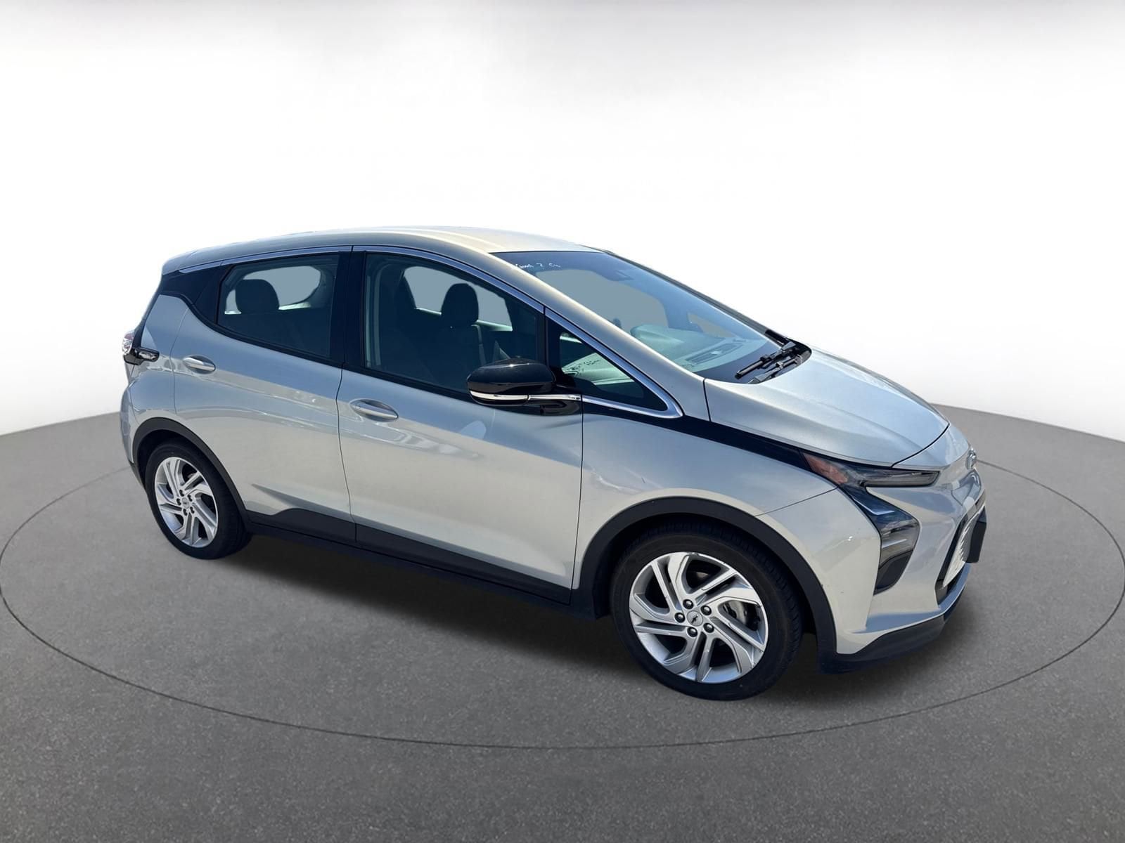 Thumbnail: 2023 Chevrolet Bolt EV - 1