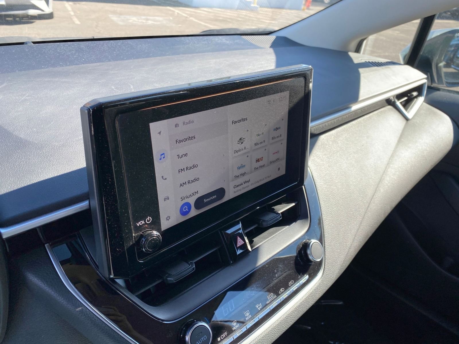 Thumbnail: 2025 Toyota Corolla - 21