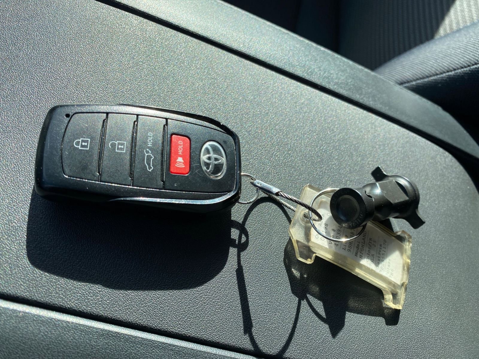 Thumbnail: 2025 Toyota Highlander - 21