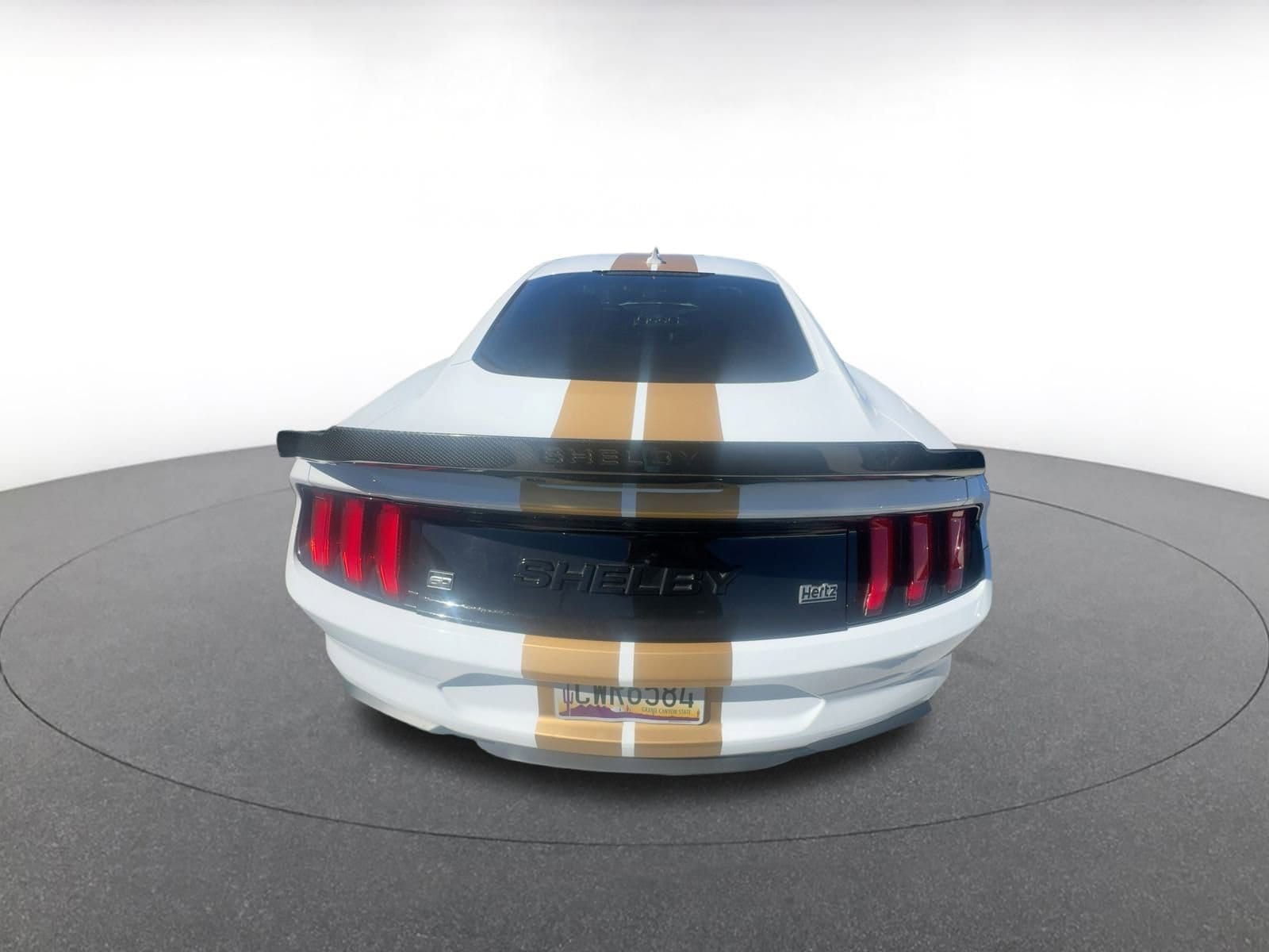 Thumbnail: 2022 Ford Mustang - 4