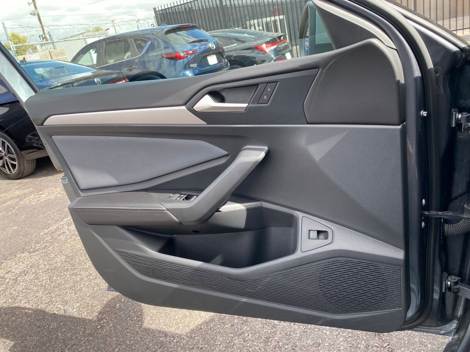 Thumbnail: 2025 Volkswagen Jetta - 20