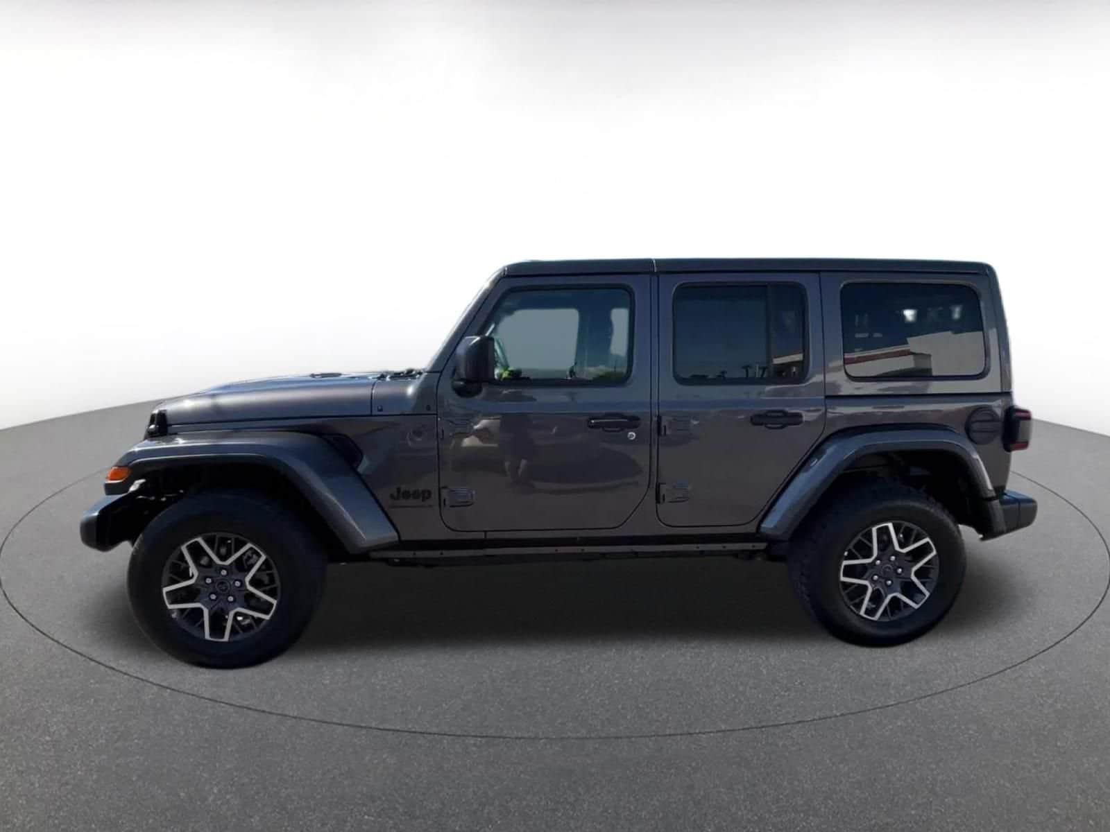 Thumbnail: 2025 Jeep Wrangler - 8