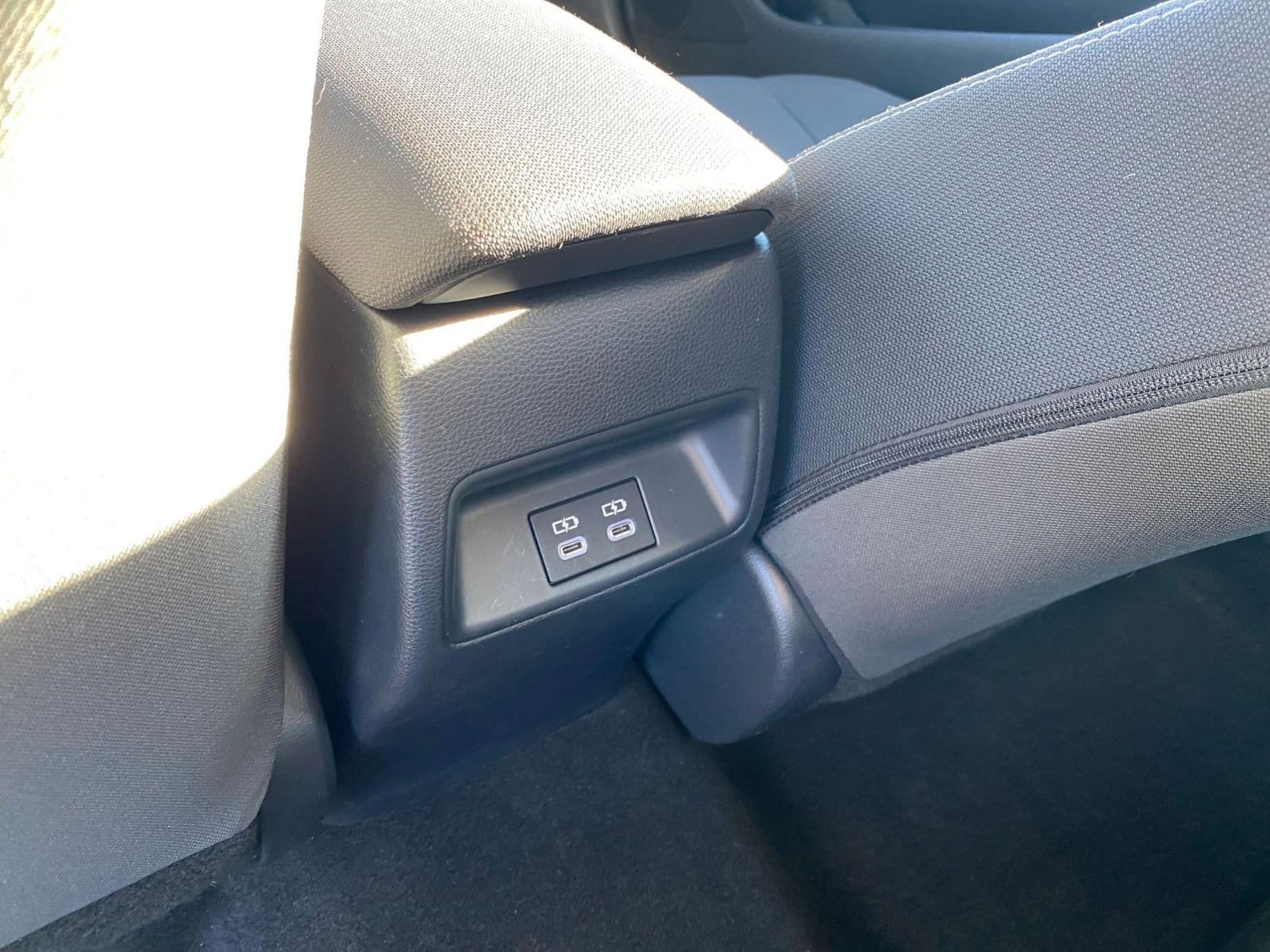 Thumbnail: 2025 Toyota Corolla - 24