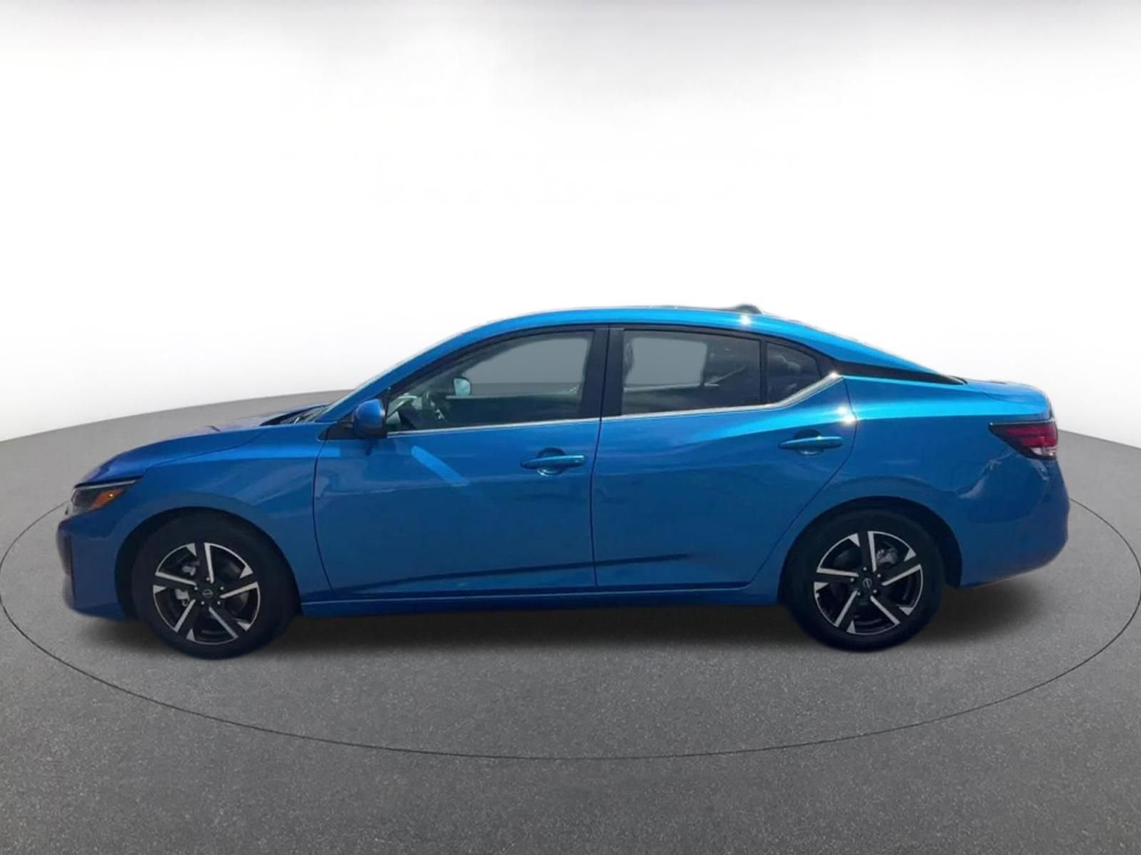 Thumbnail: 2025 Nissan Sentra - 9