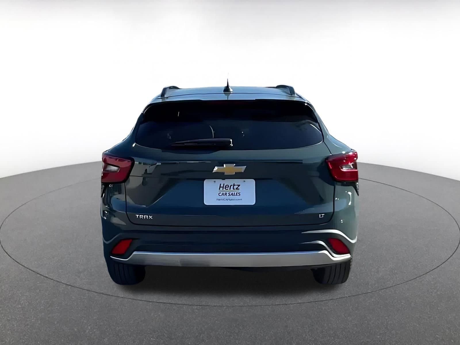 Thumbnail: 2025 Chevrolet Trax - 12