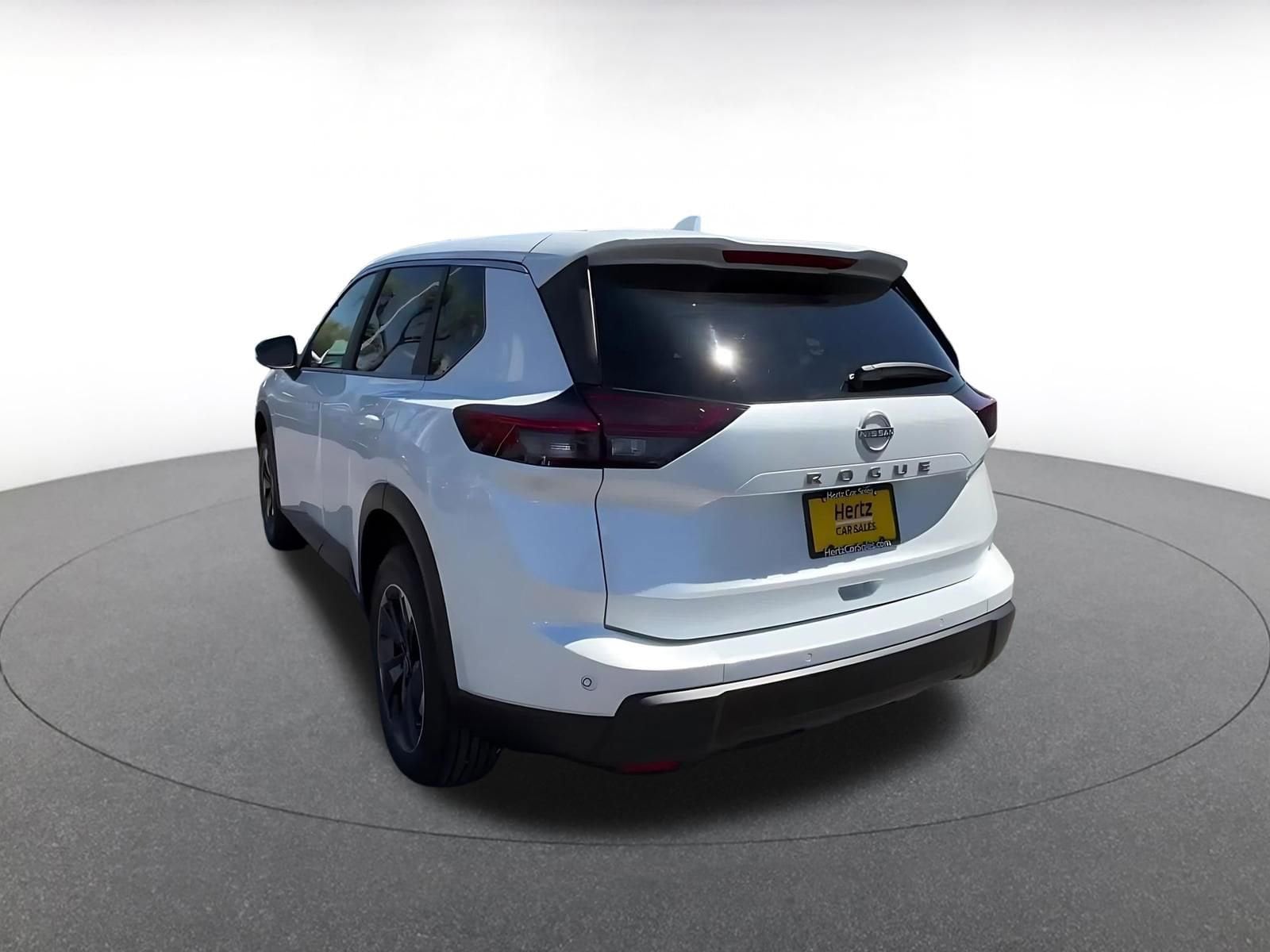 Thumbnail: 2025 Nissan Rogue - 11