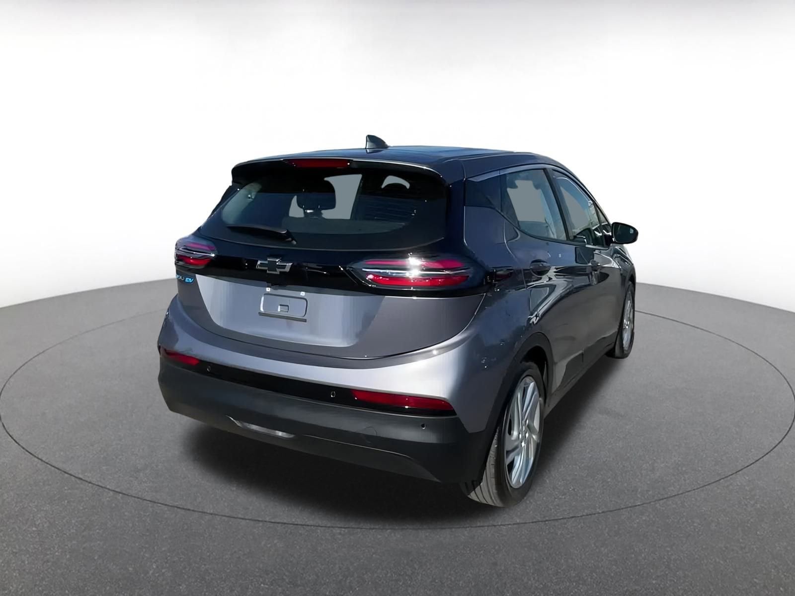 Thumbnail: 2023 Chevrolet Bolt EV - 14