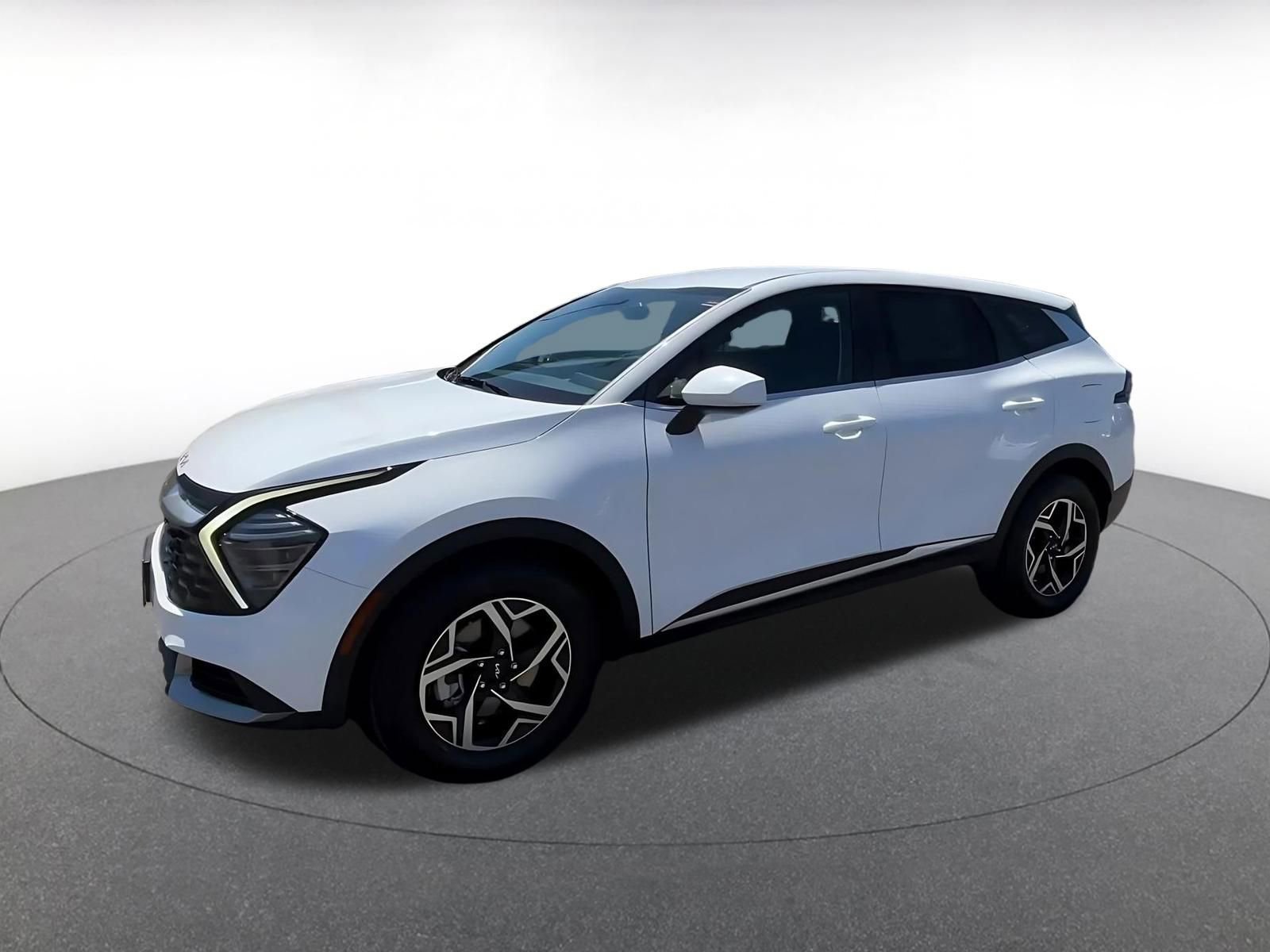 Thumbnail: 2025 Kia Sportage - 8