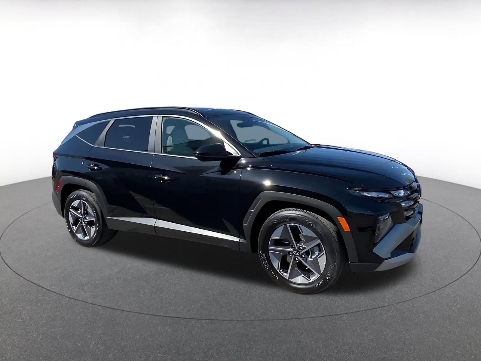 Thumbnail: 2025 Hyundai Tucson - 2