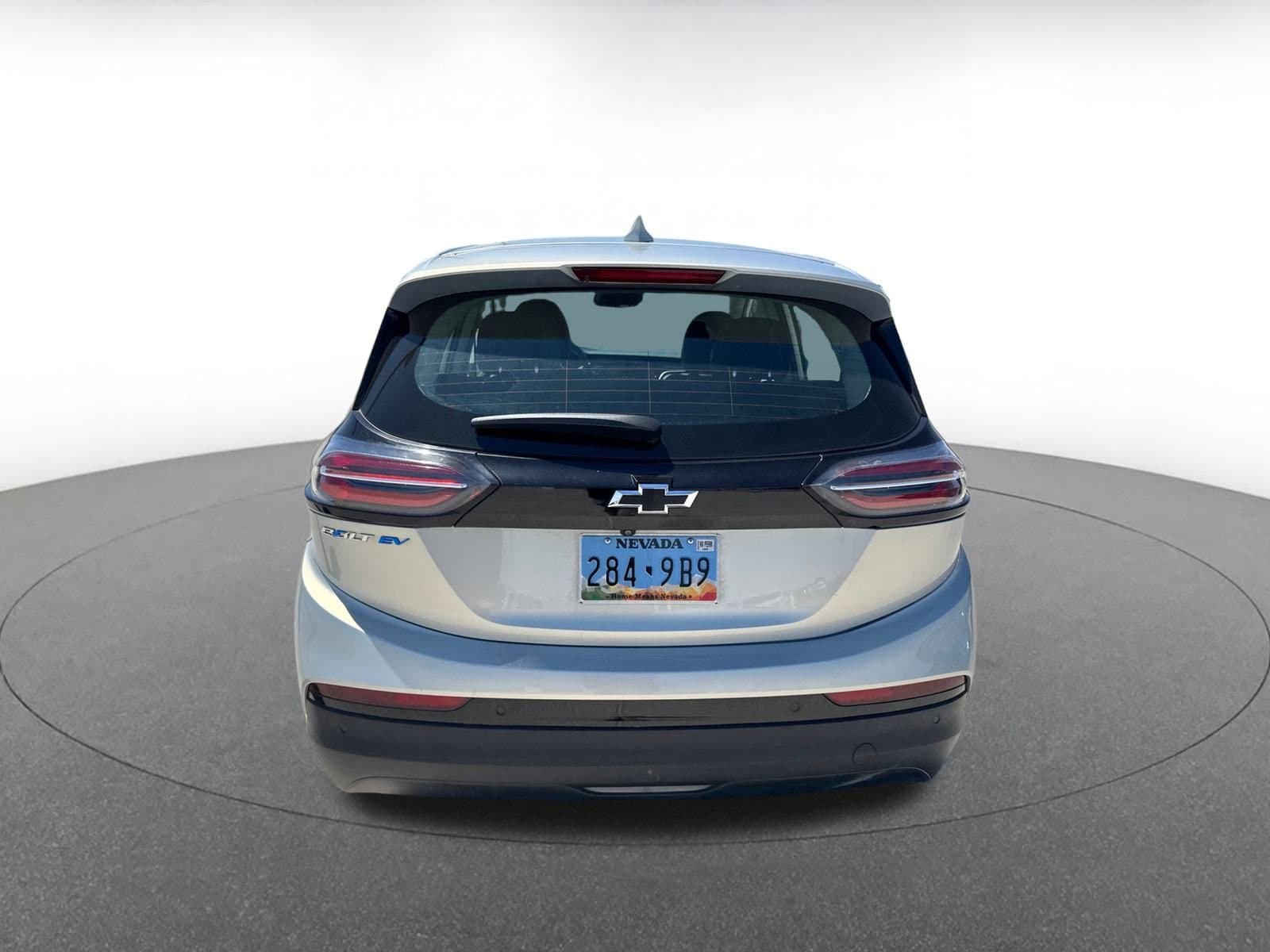 Thumbnail: 2023 Chevrolet Bolt EV - 5