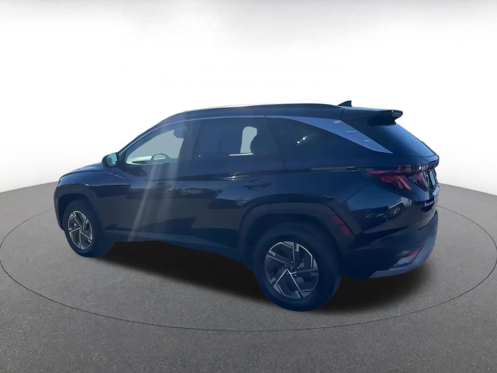 Thumbnail: 2025 Hyundai Tucson - 10