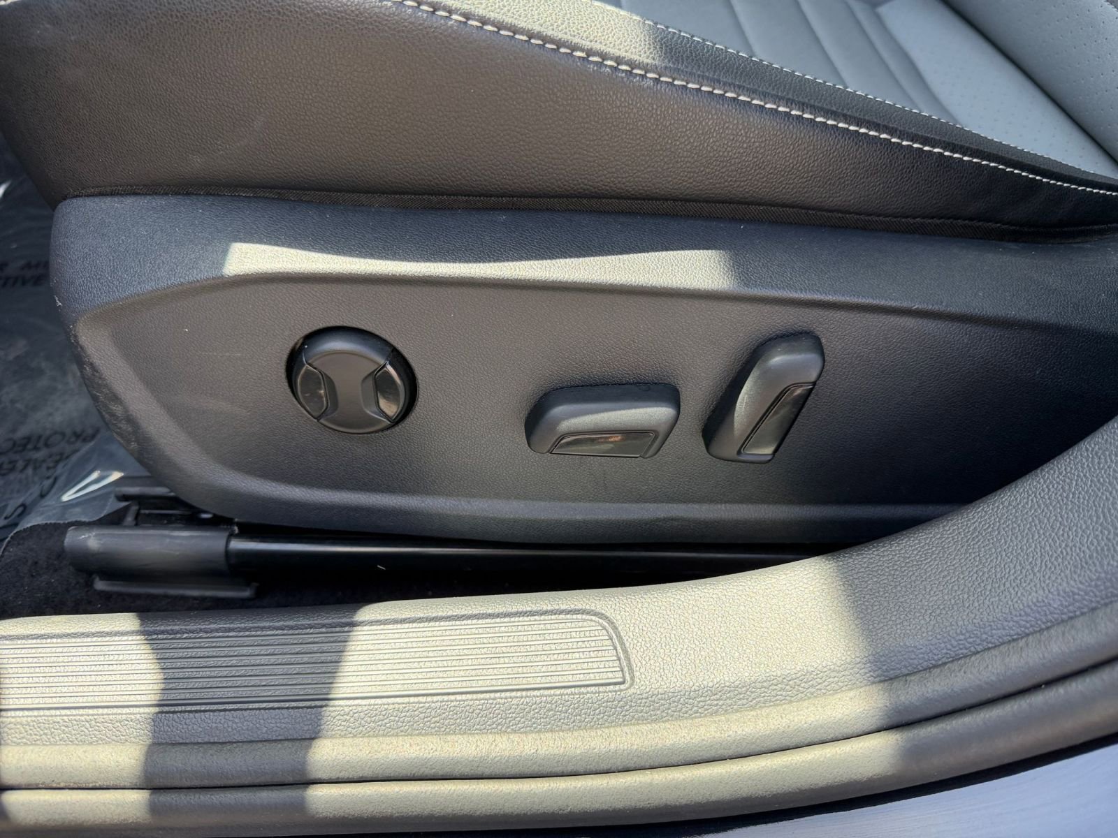 Thumbnail: 2025 Volkswagen Jetta - 22