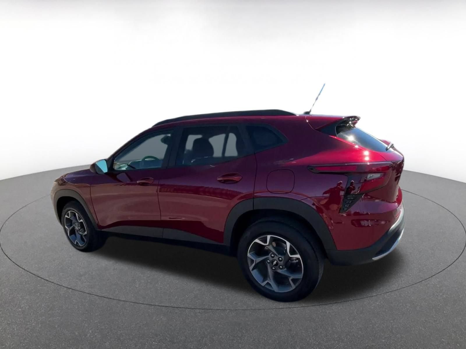 Thumbnail: 2025 Chevrolet Trax - 9