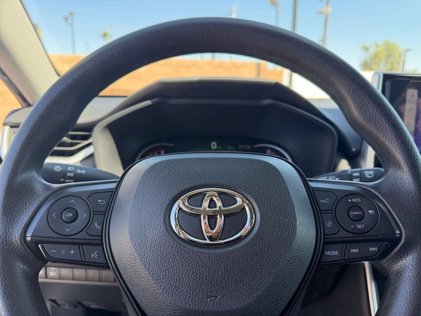 Thumbnail: 2024 Toyota RAV4 - 28