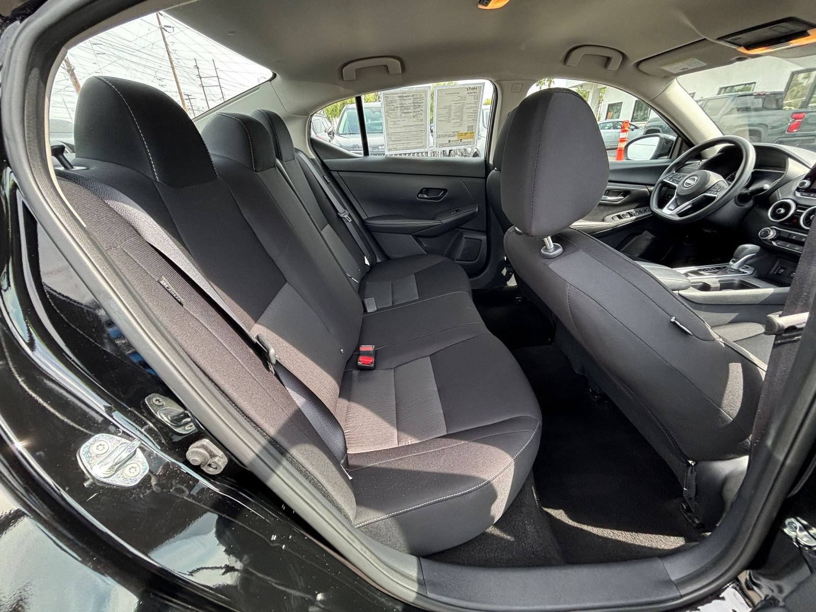 2025 Nissan Sentra SV - Photo 37