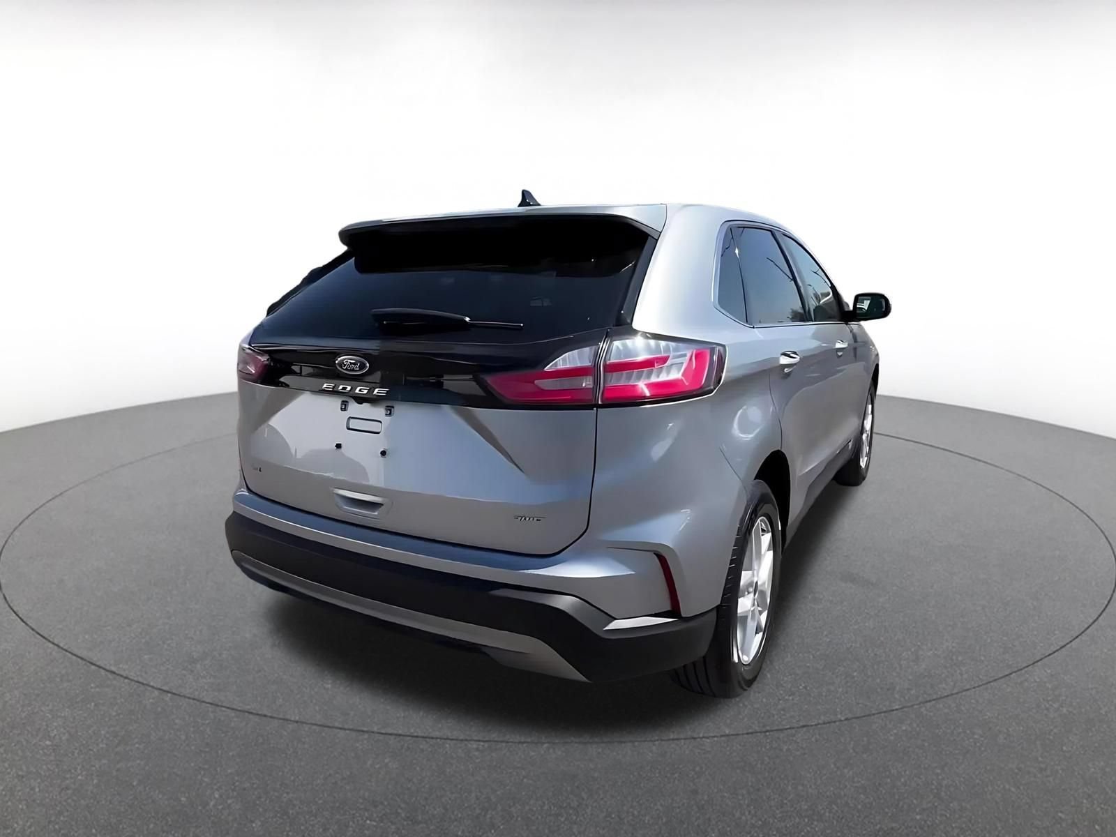 Thumbnail: 2023 Ford Edge - 15