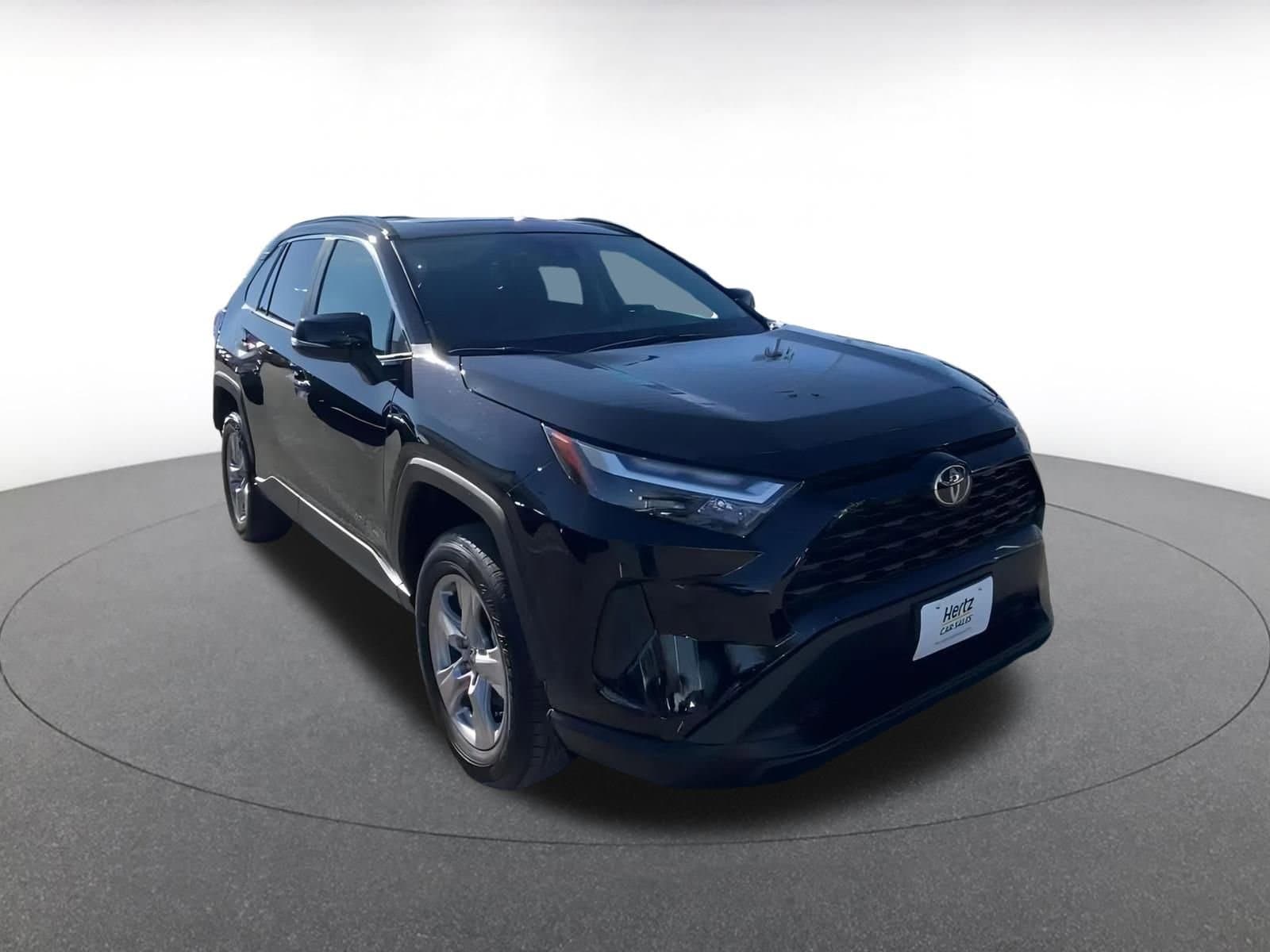 Thumbnail: 2025 Toyota RAV4 - 3