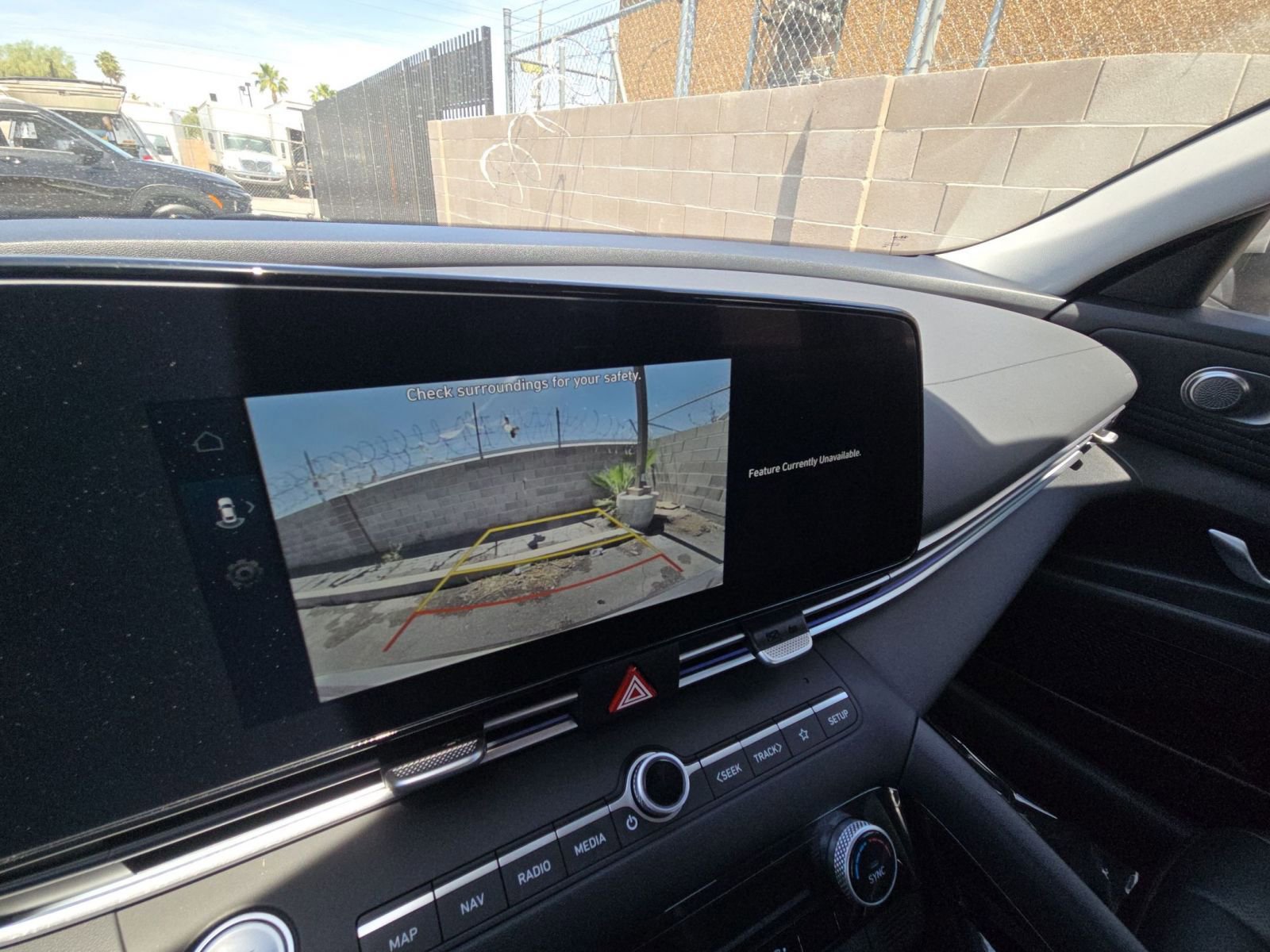 Thumbnail: 2025 Hyundai Elantra - 24