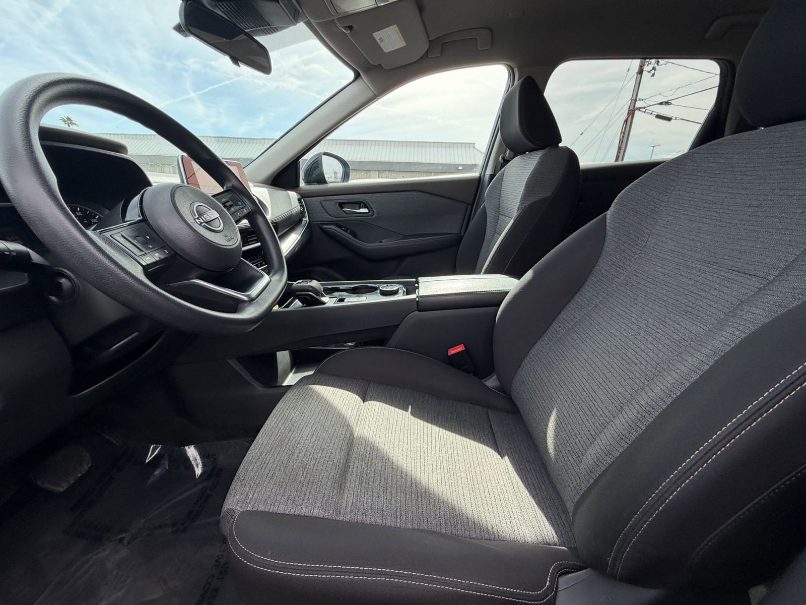 Thumbnail: 2023 Nissan Rogue - 28