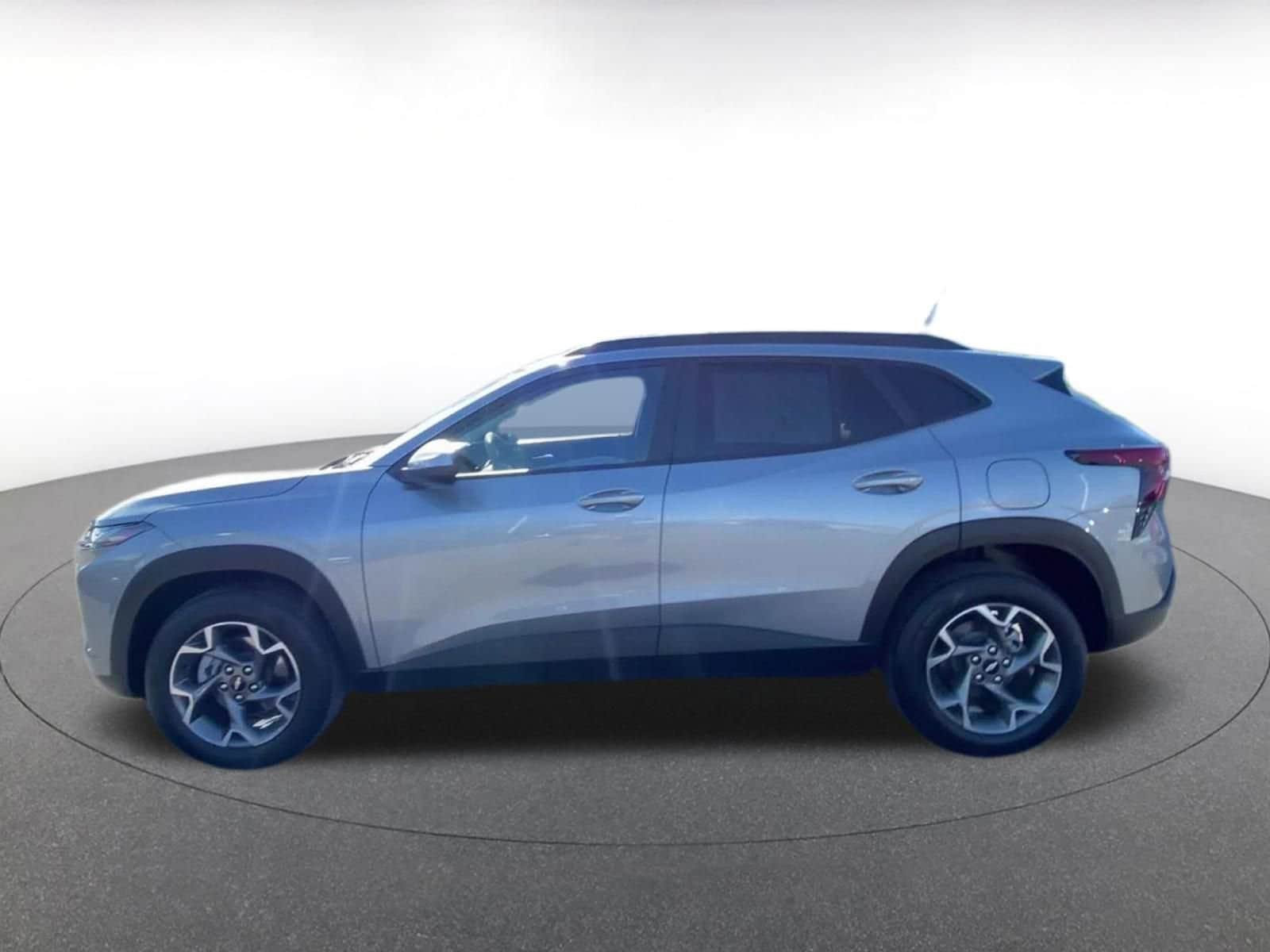 Thumbnail: 2025 Chevrolet Trax - 9