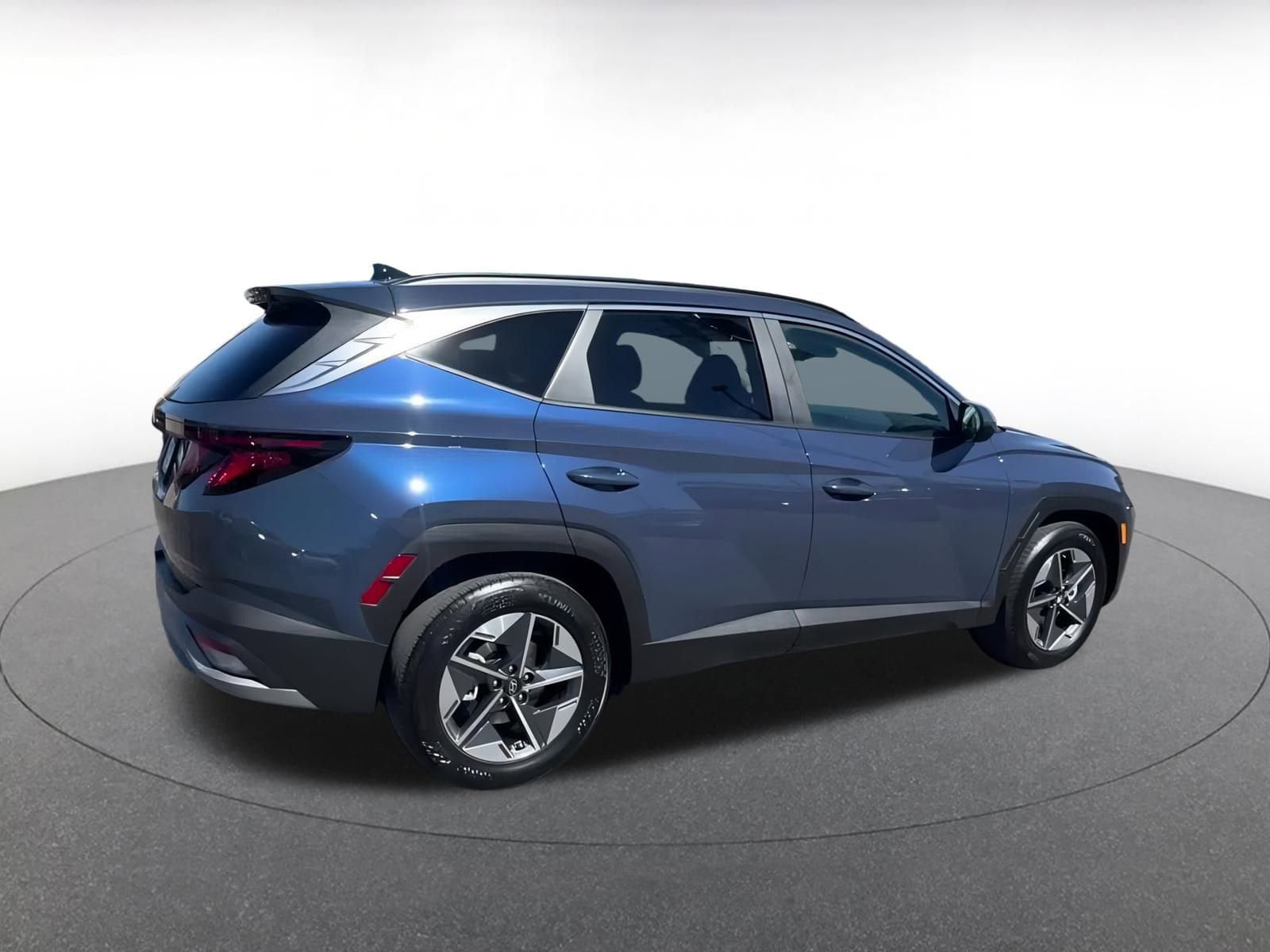 Thumbnail: 2025 Hyundai Tucson - 15