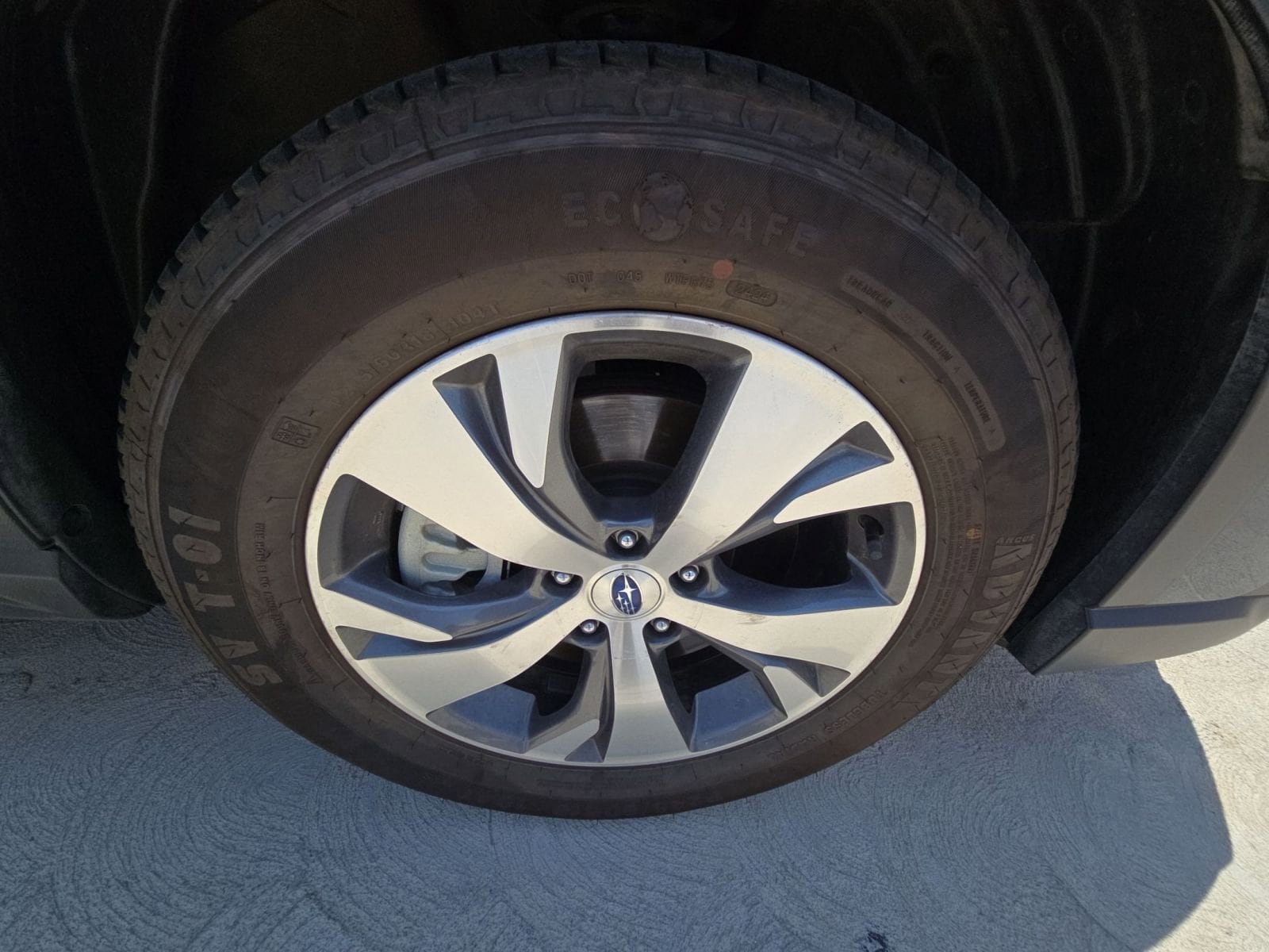 2024 Subaru Ascent Premium 9