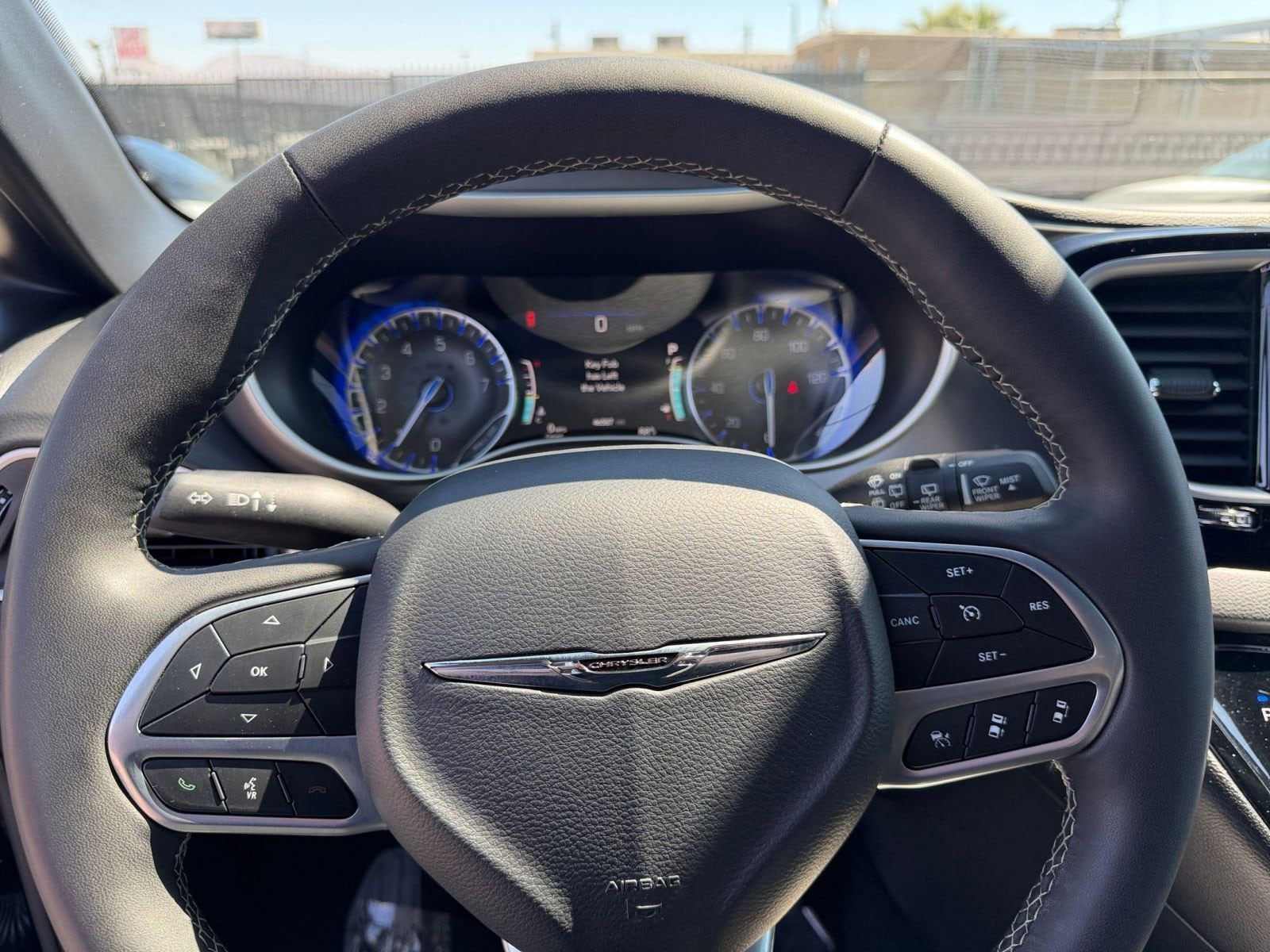 Thumbnail: 2025 Chrysler Pacifica - 28