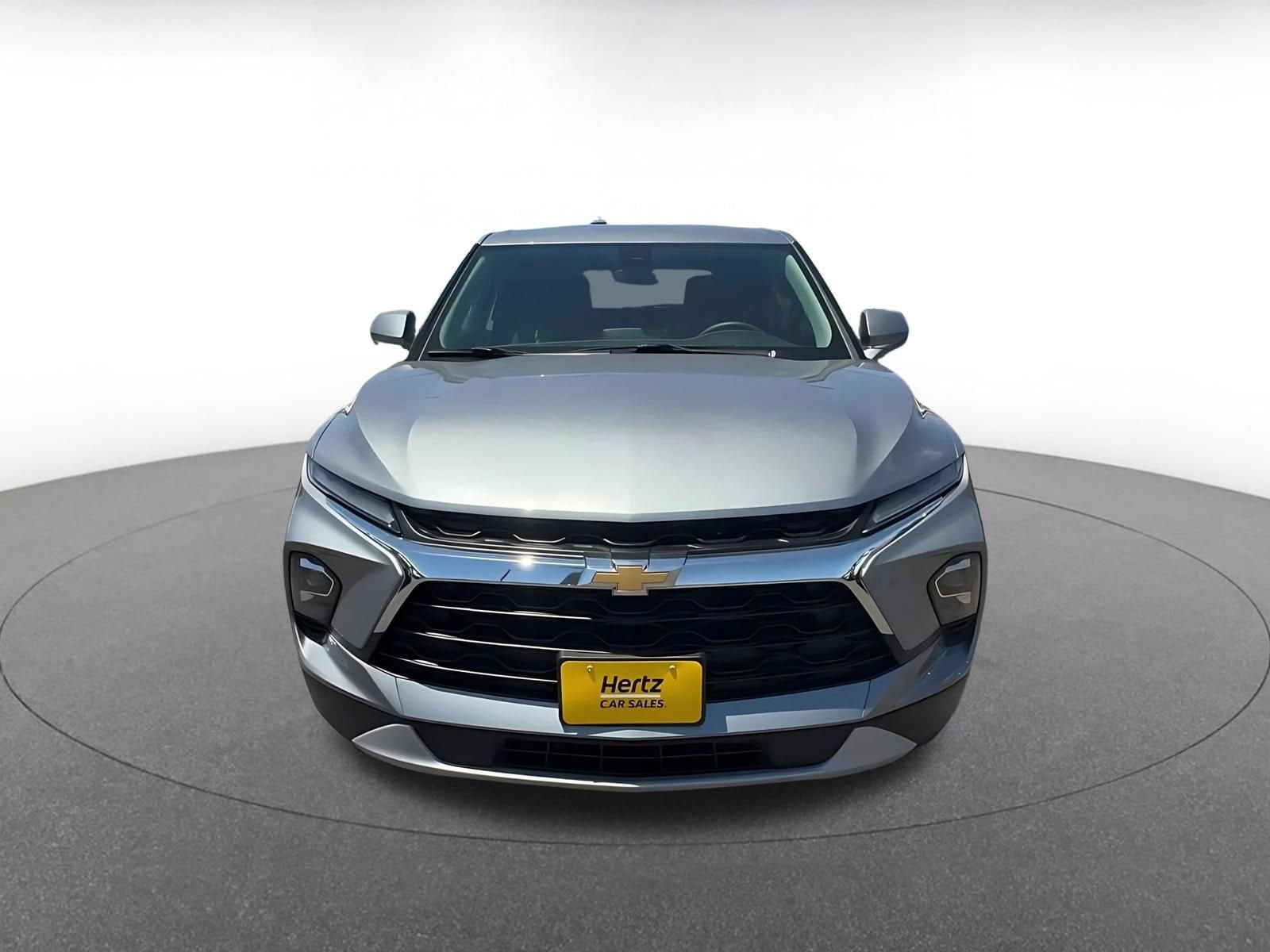 Thumbnail: 2025 Chevrolet Blazer - 4