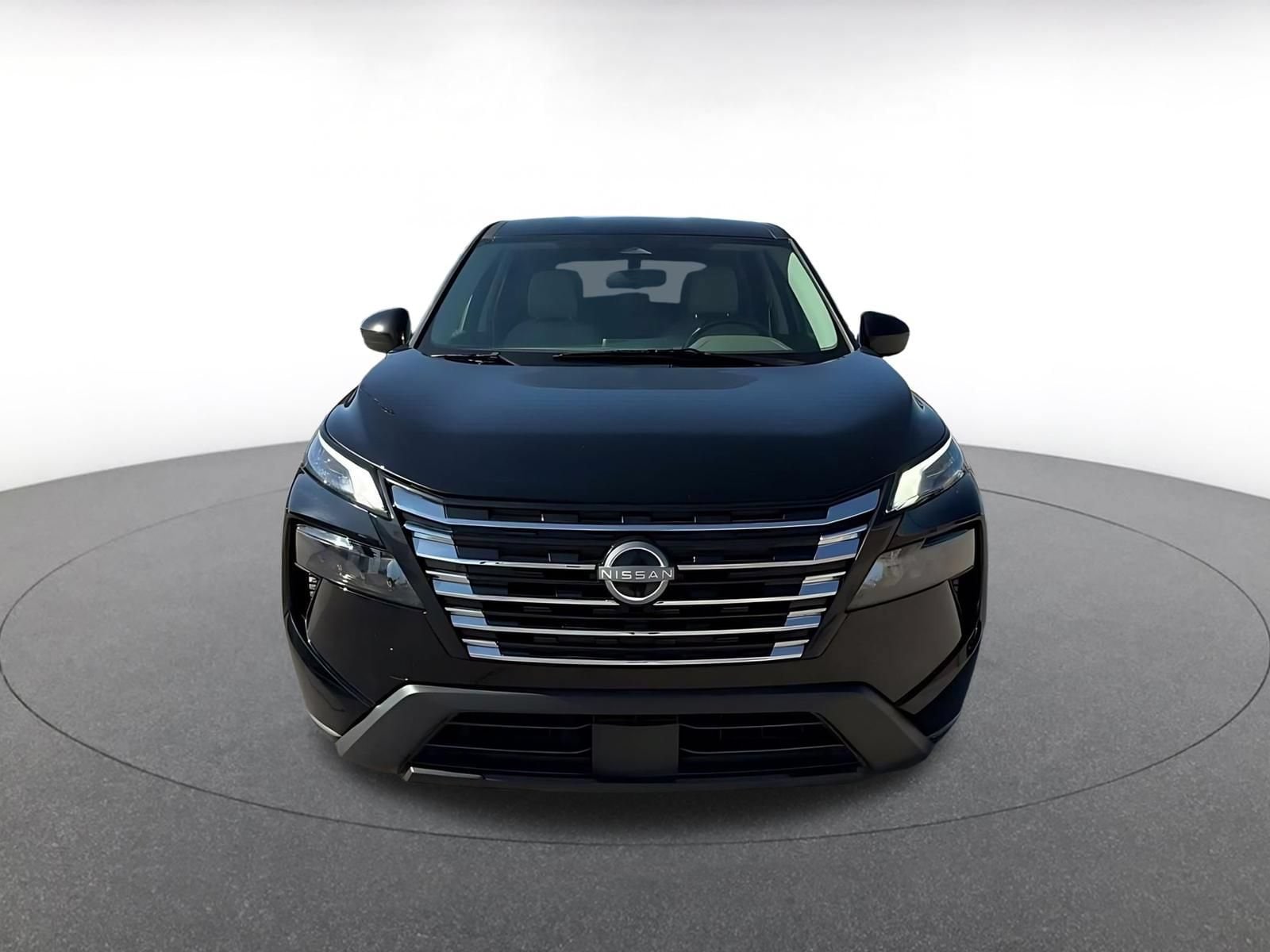 Thumbnail: 2025 Nissan Rogue - 4