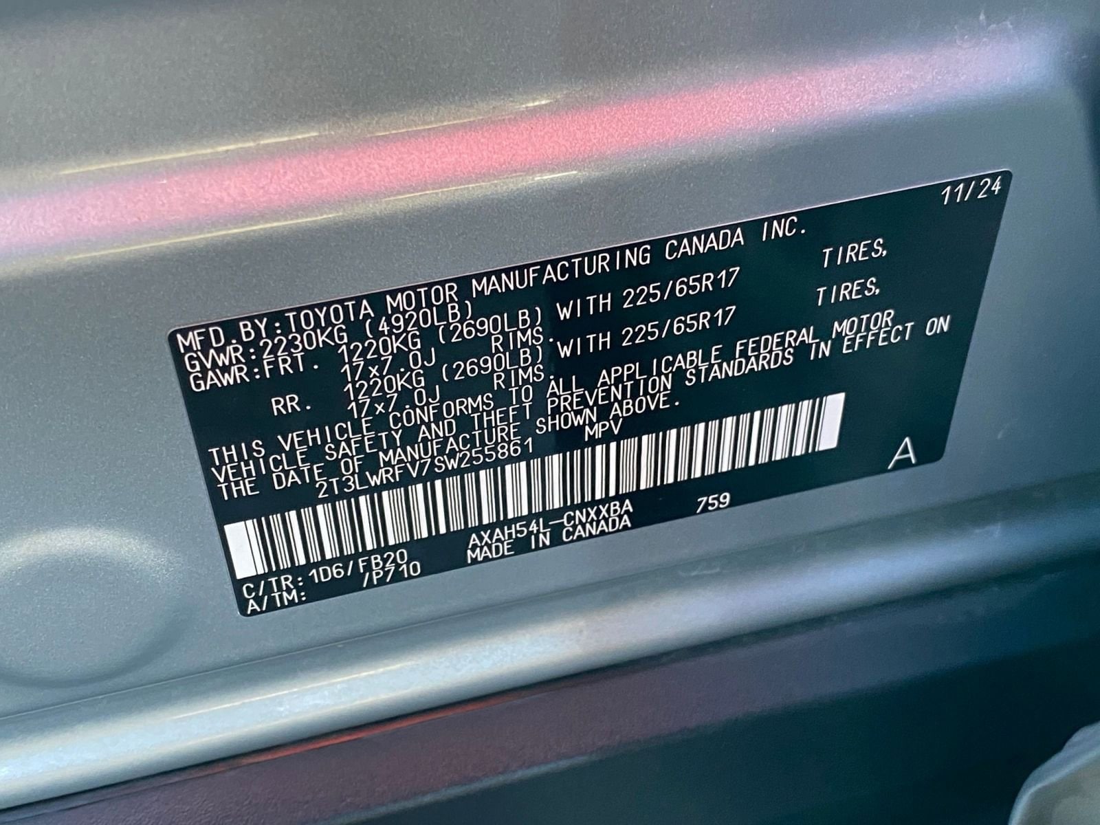 Thumbnail: 2025 Toyota RAV4 - 29