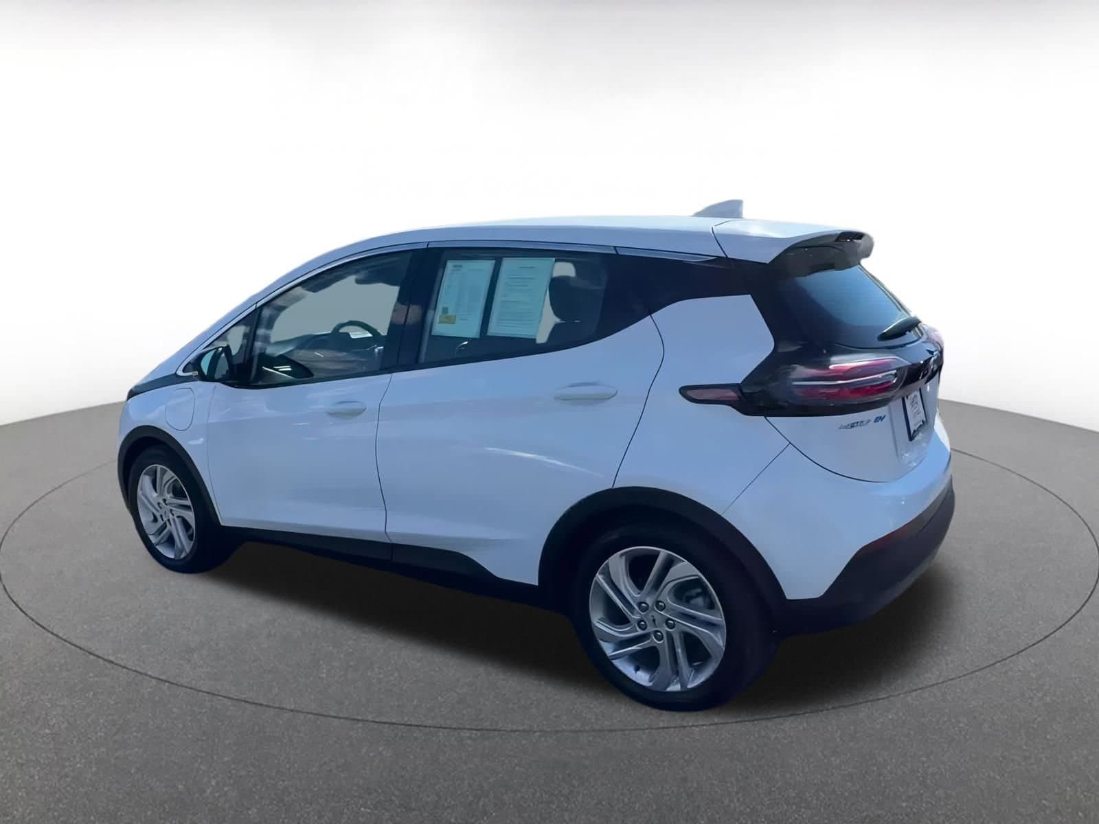 Thumbnail: 2023 Chevrolet Bolt EV - 10