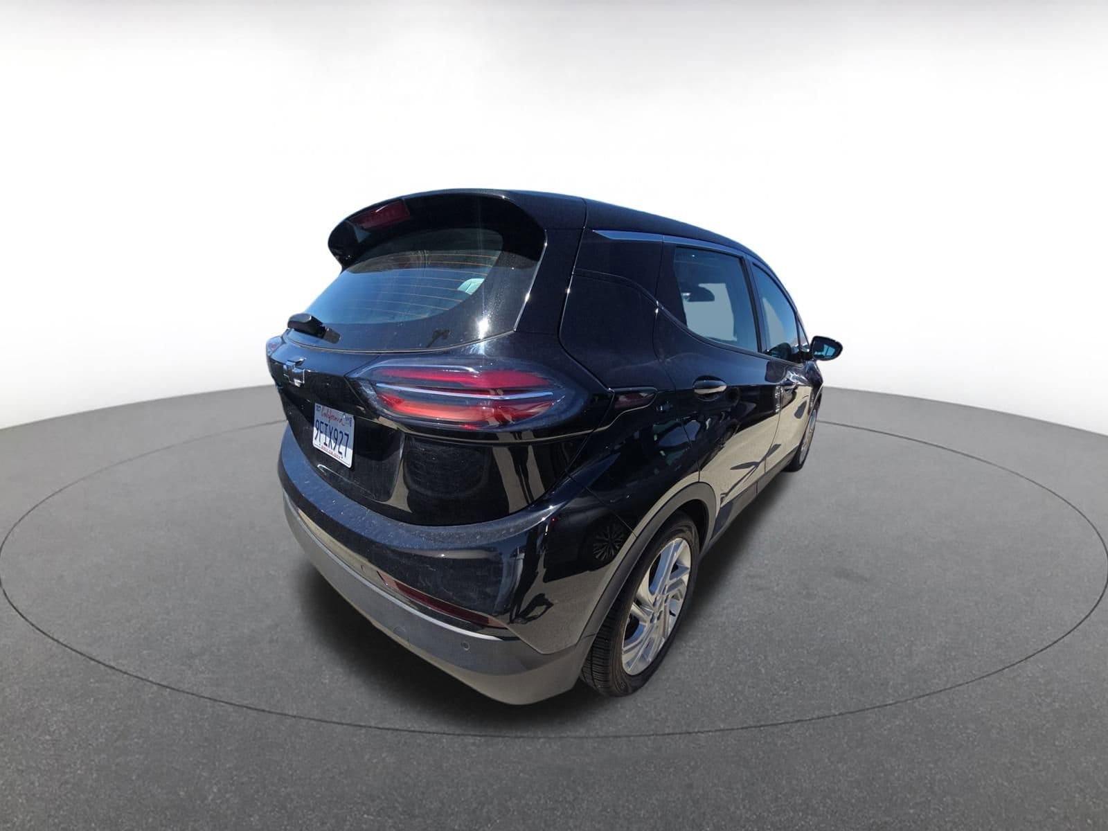 Thumbnail: 2023 Chevrolet Bolt EV - 9