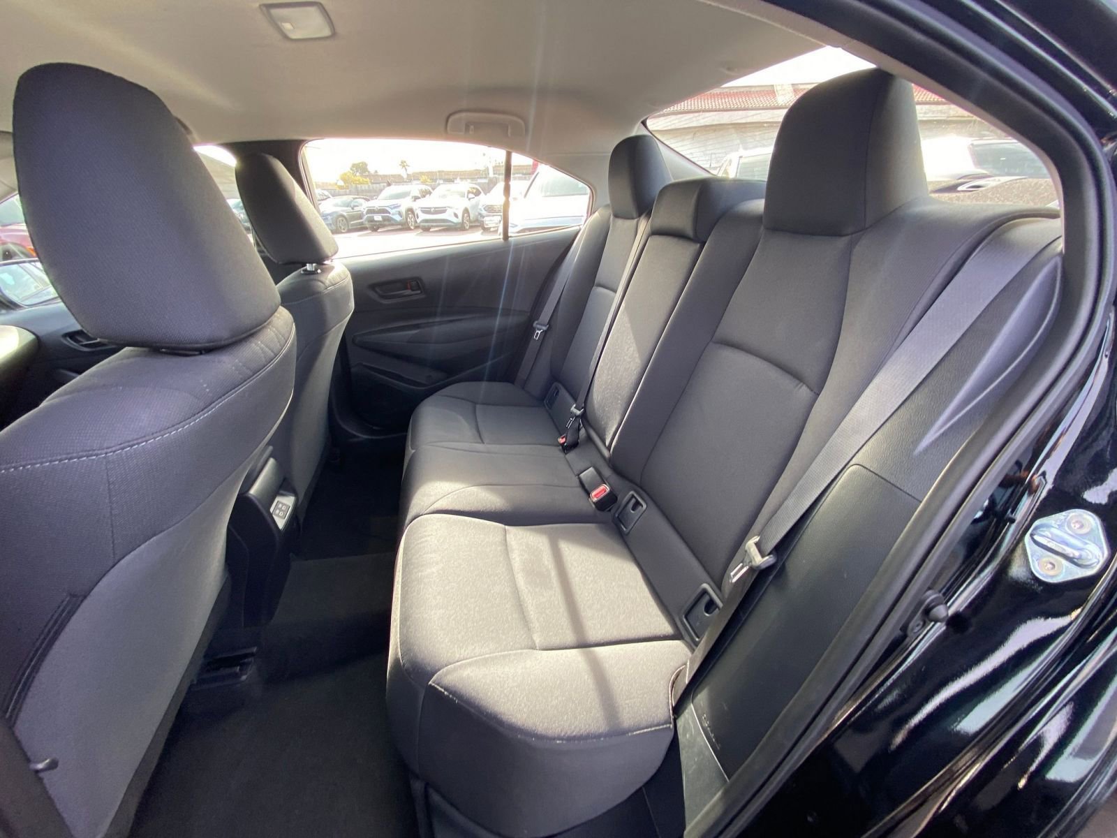 Thumbnail: 2025 Toyota Corolla - 25