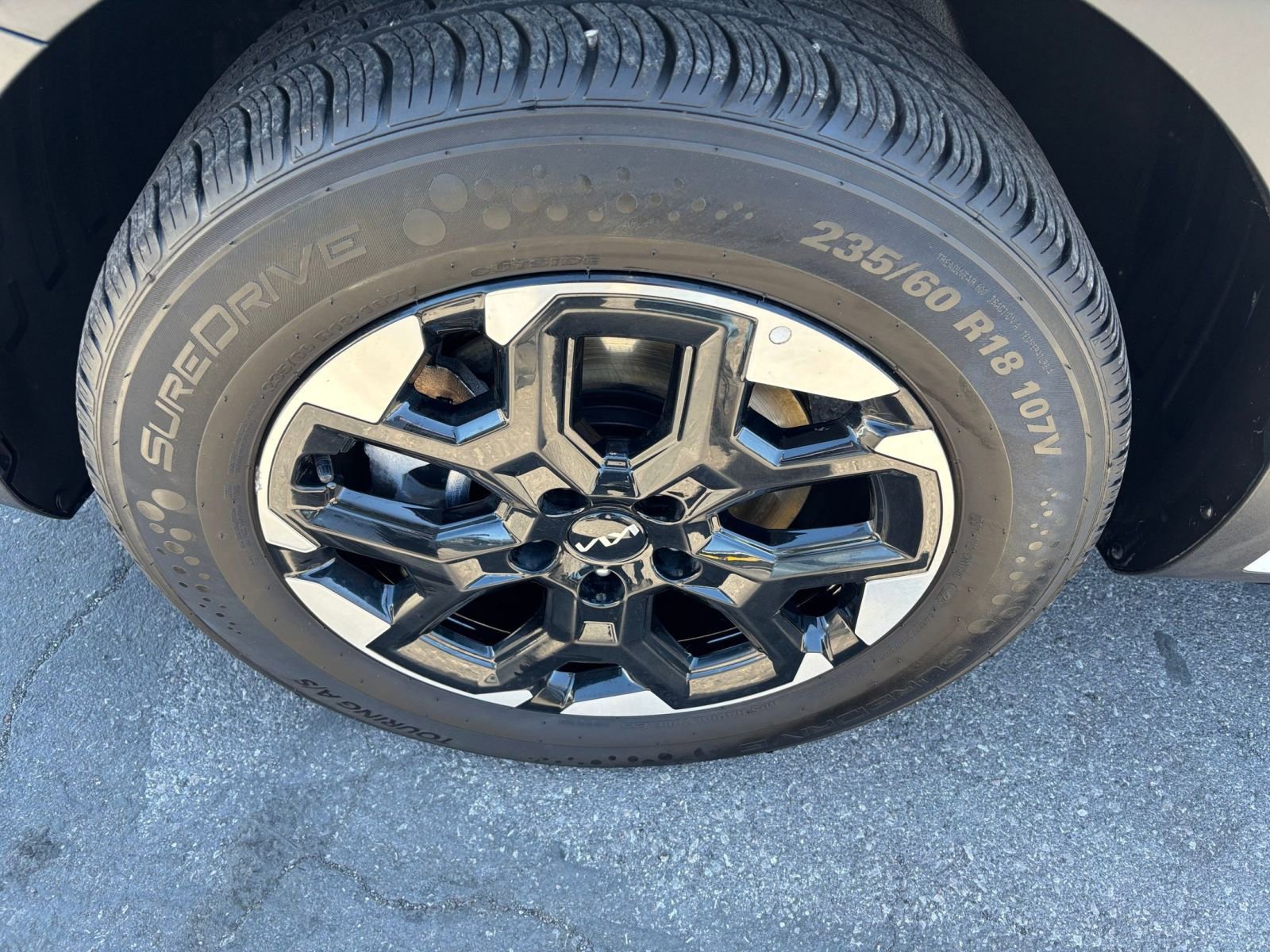 Thumbnail: 2024 Kia Sorento - 33