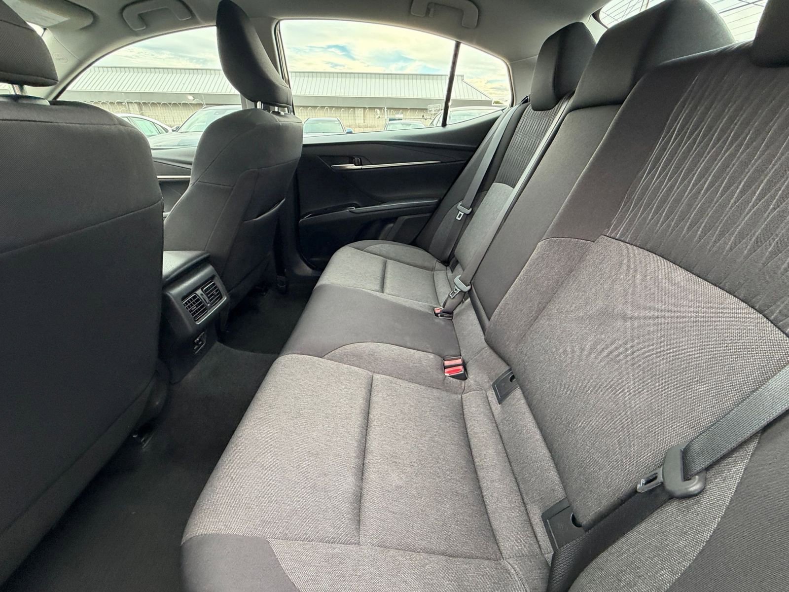 Thumbnail: 2025 Toyota Camry - 23