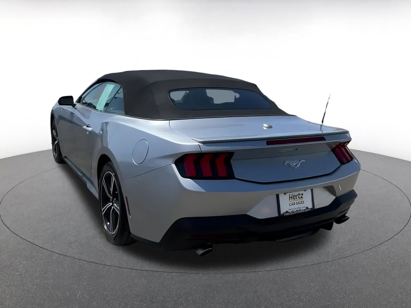 Thumbnail: 2024 Ford Mustang - 11