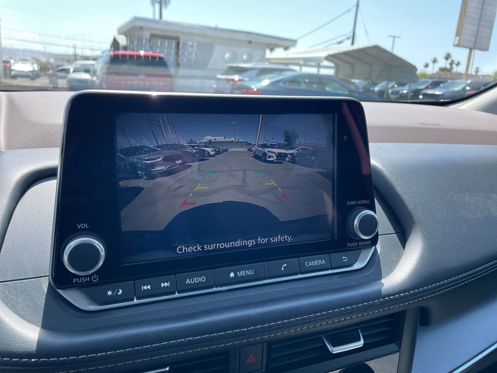 Thumbnail: 2023 Nissan Rogue - 22