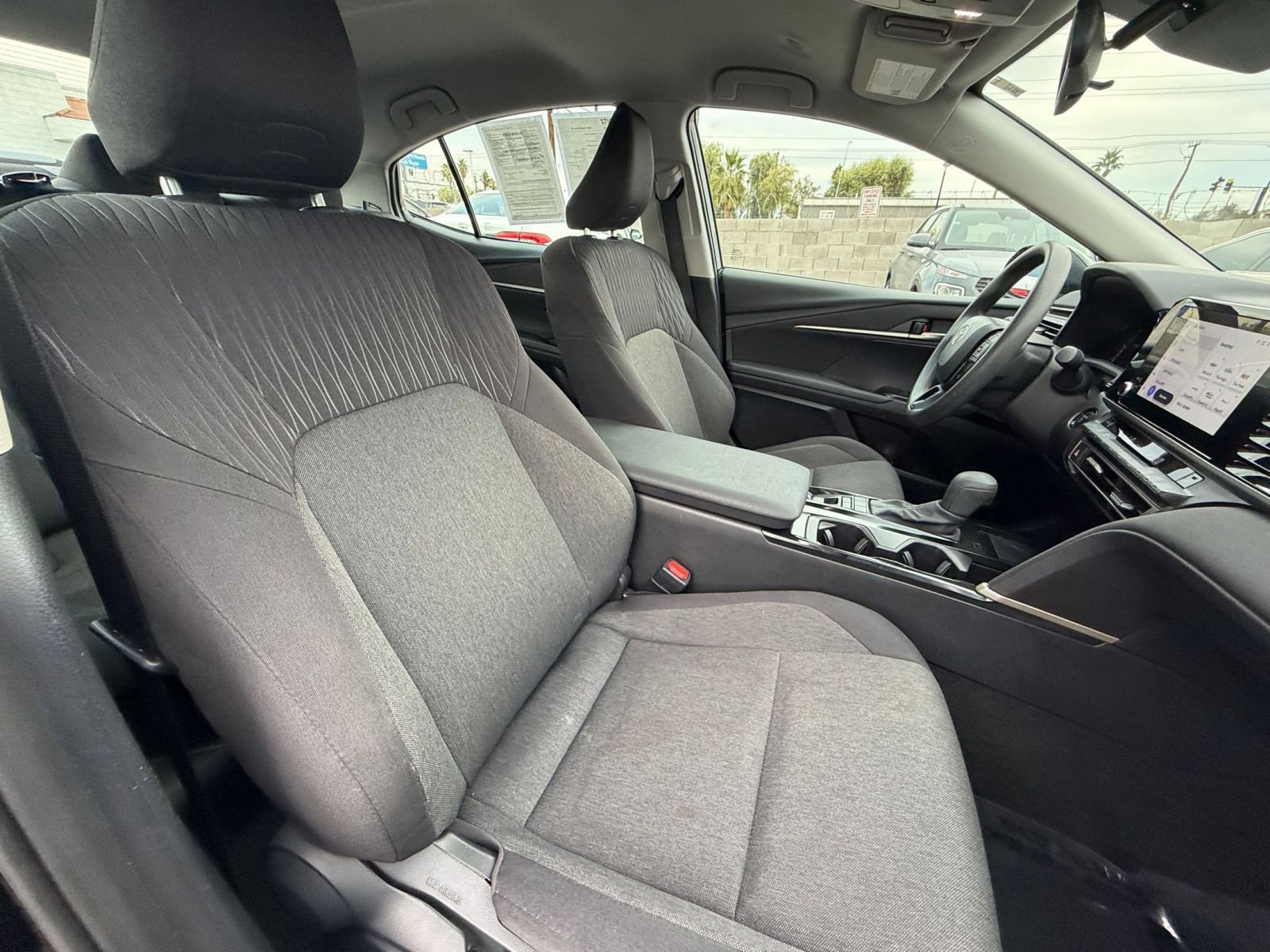 Thumbnail: 2025 Toyota Camry - 34