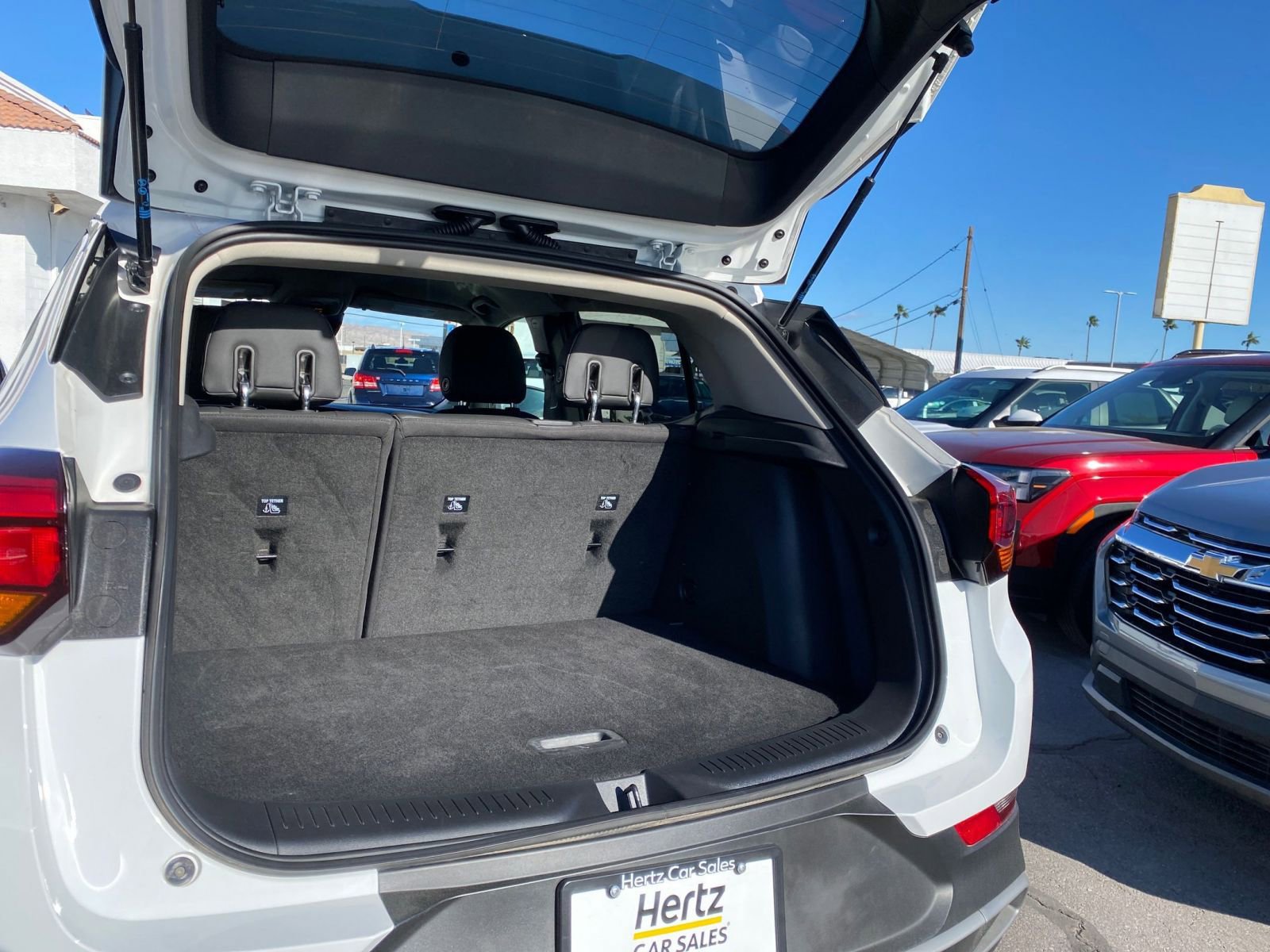 Thumbnail: 2025 Buick Encore GX - 30