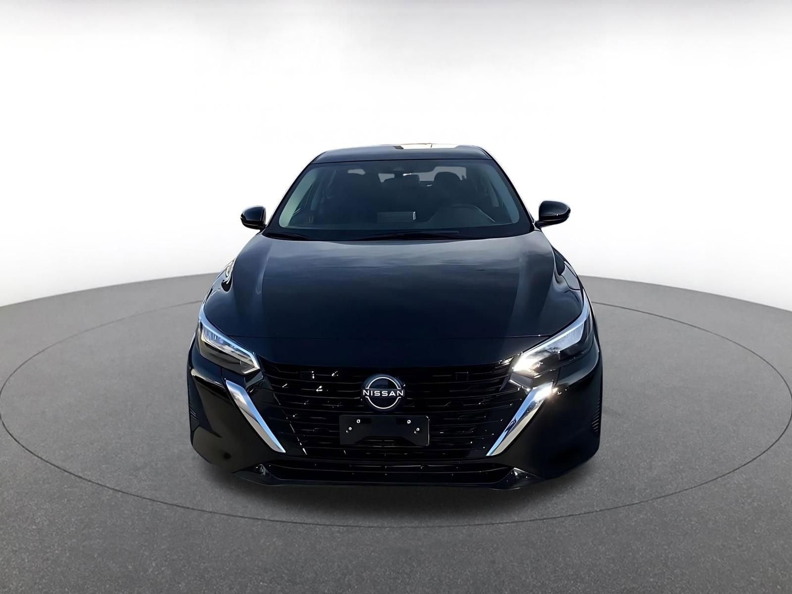 Thumbnail: 2025 Nissan Sentra - 4