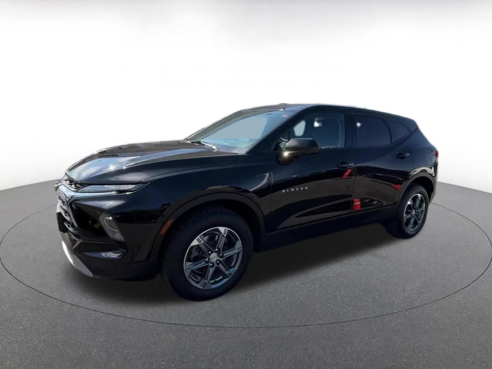 Thumbnail: 2025 Chevrolet Blazer - 8