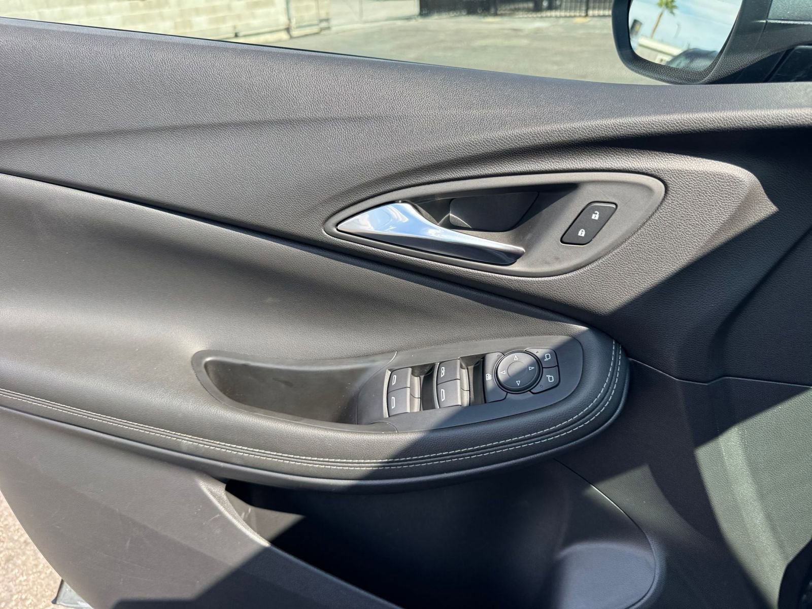 Thumbnail: 2025 Buick Encore GX - 20