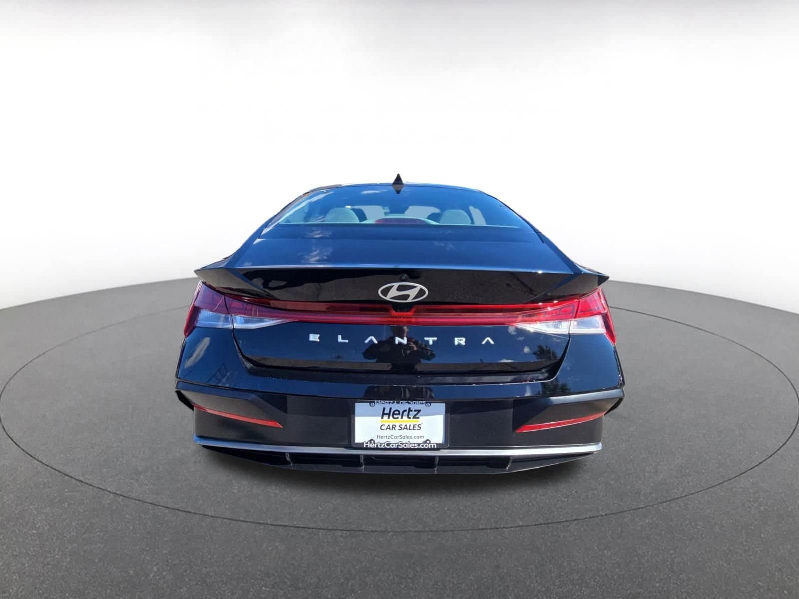Thumbnail: 2025 Hyundai Elantra - 10